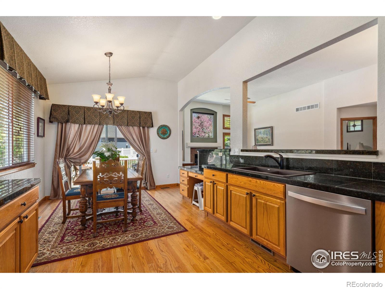 MLS Image #13 for 3808  observatory drive,fort collins, Colorado