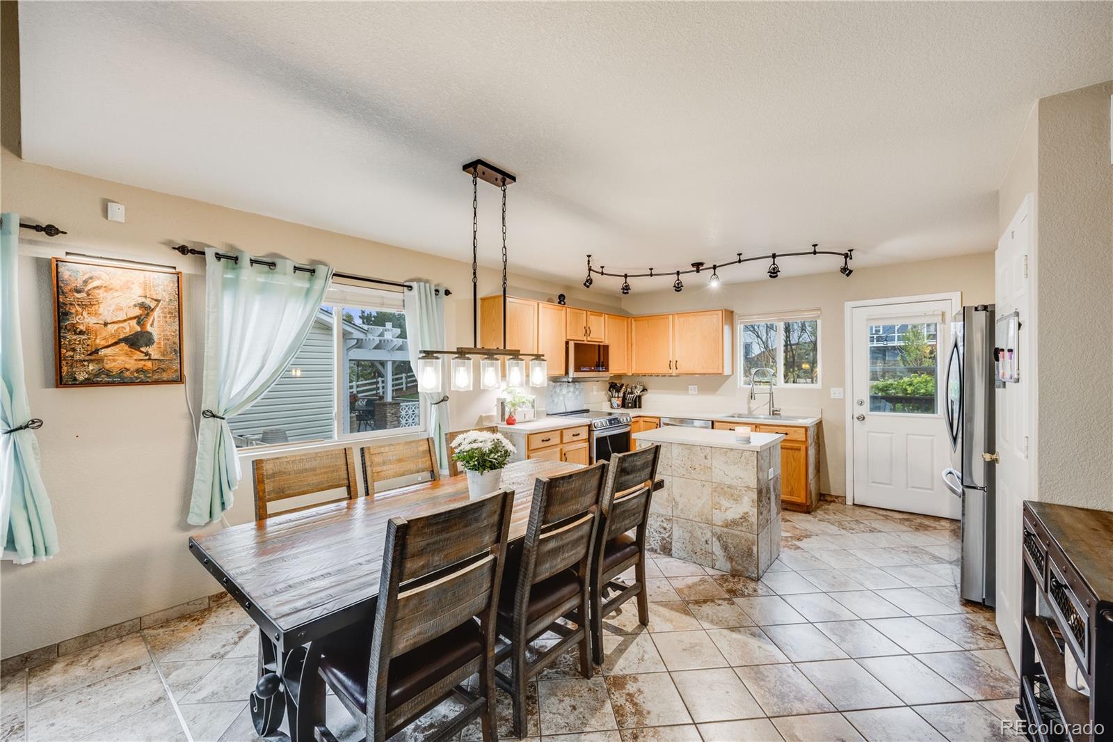 MLS Image #10 for 9674  fox den drive,littleton, Colorado