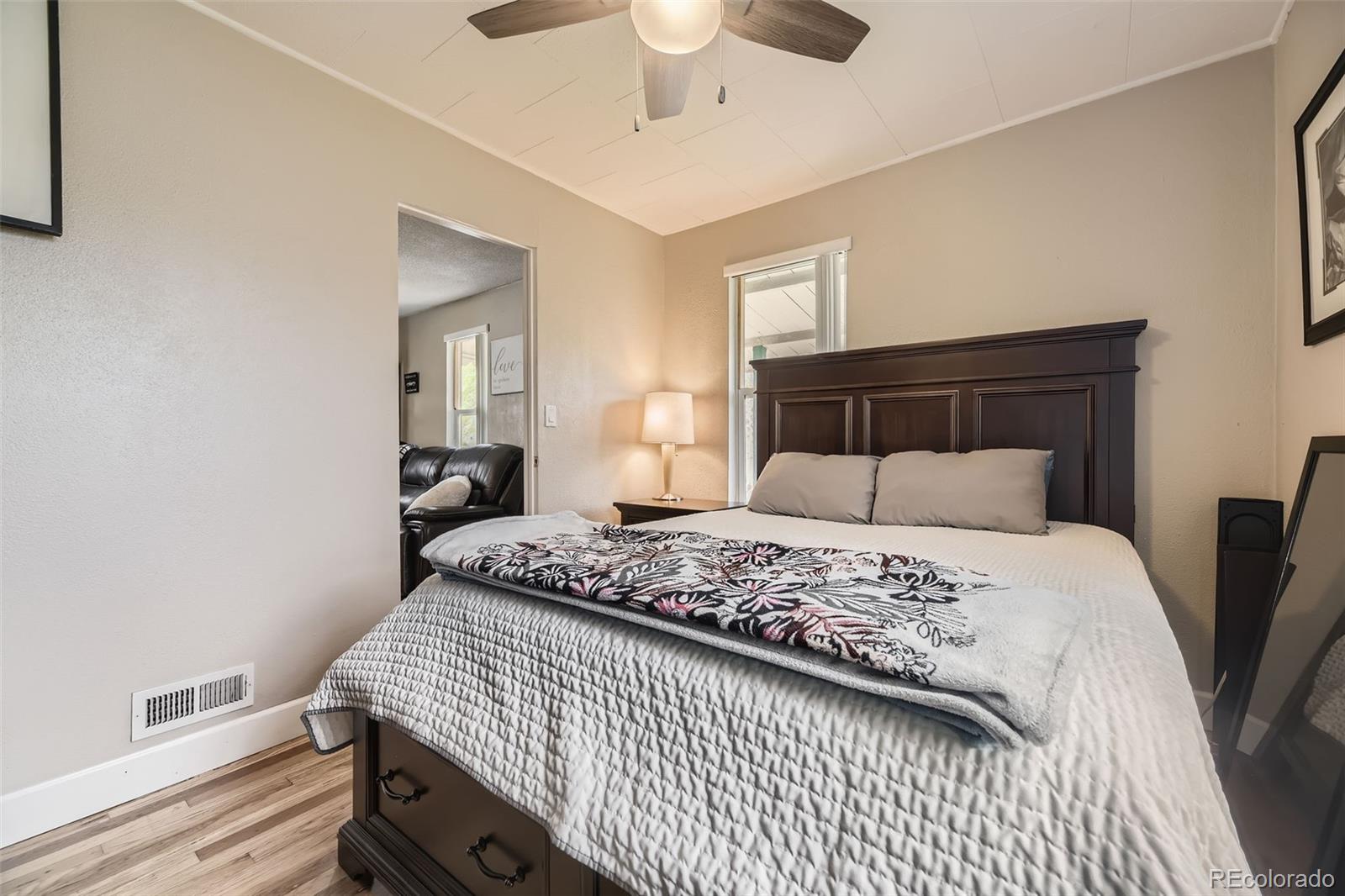 MLS Image #14 for 5510 s windermere street,littleton, Colorado
