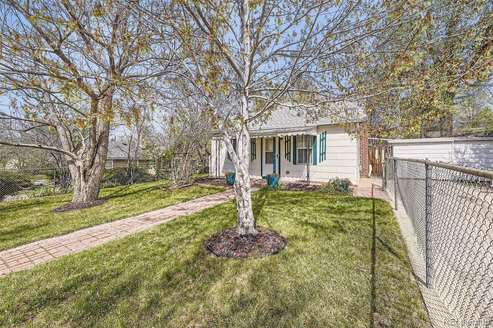 MLS Image #3 for 5510 s windermere street,littleton, Colorado