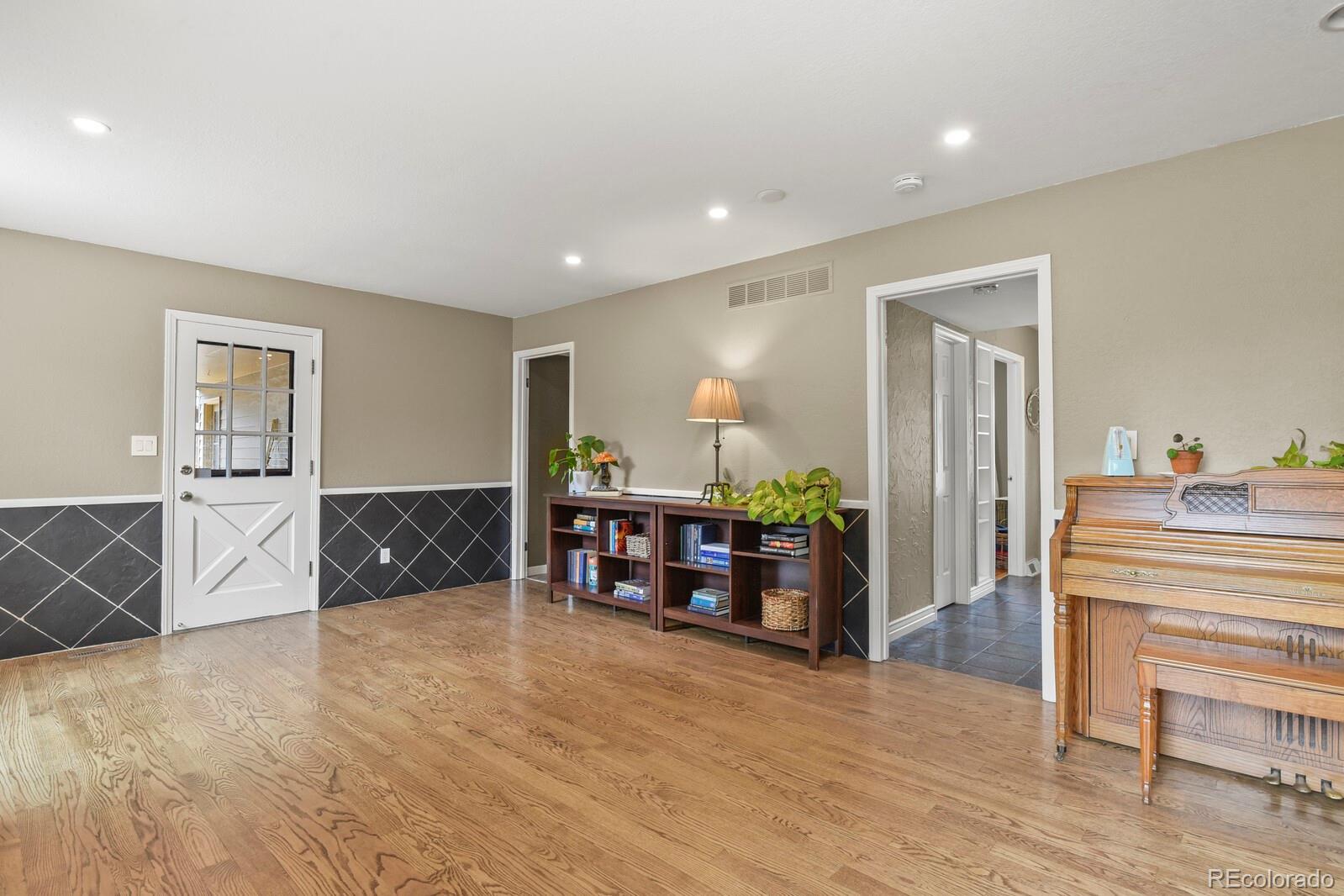 MLS Image #13 for 7376 s jackson street,centennial, Colorado
