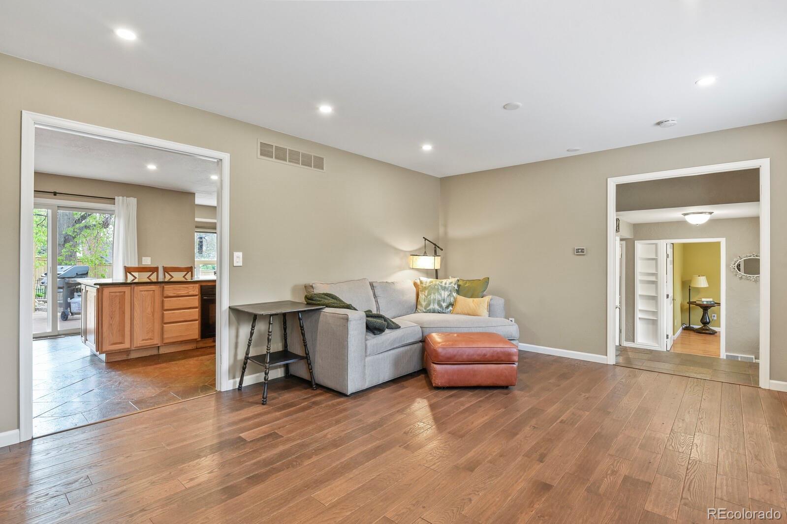 MLS Image #6 for 7376 s jackson street,centennial, Colorado