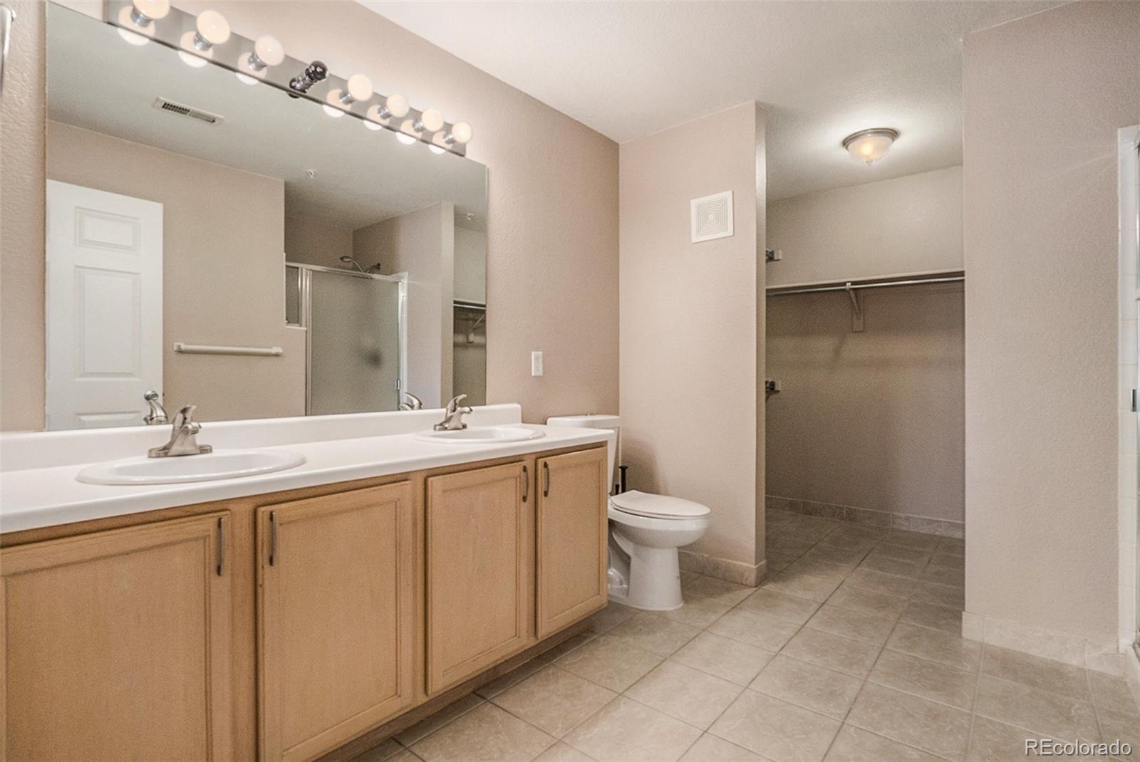MLS Image #7 for 8707 e florida avenue,denver, Colorado