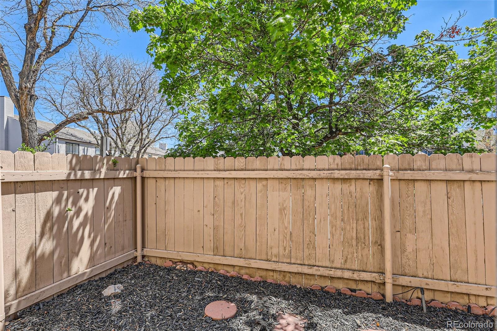 MLS Image #13 for 3550 s harlan street,denver, Colorado