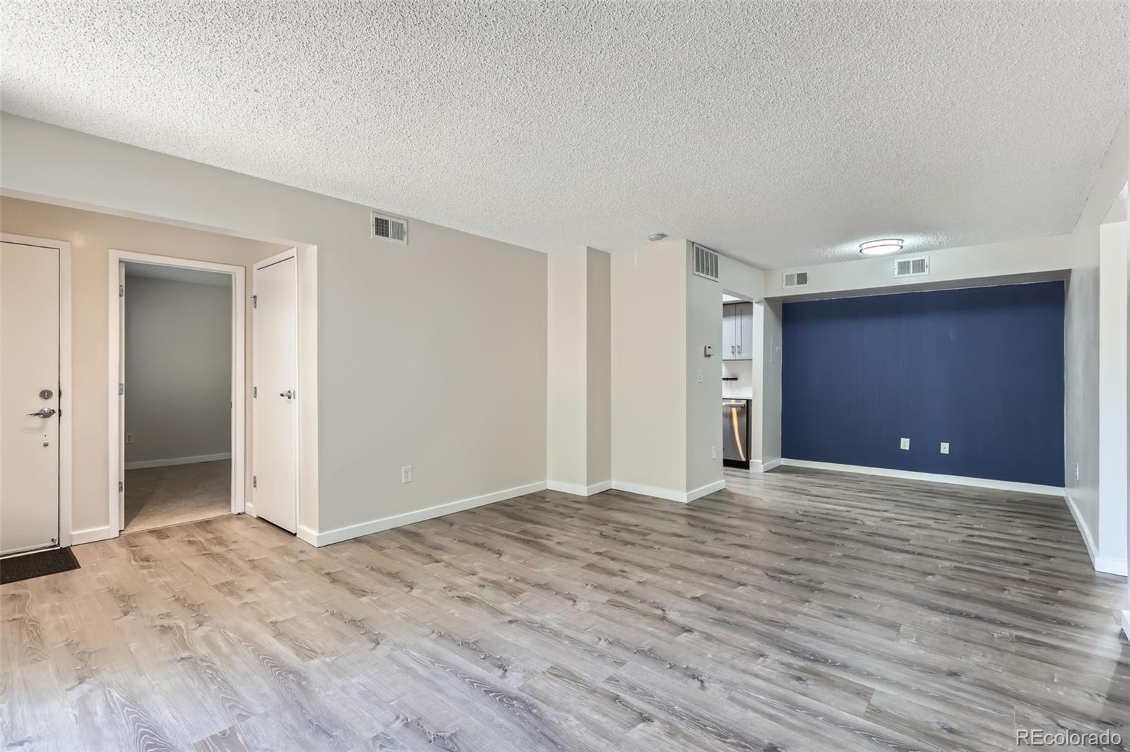 MLS Image #6 for 3550 s harlan street,denver, Colorado