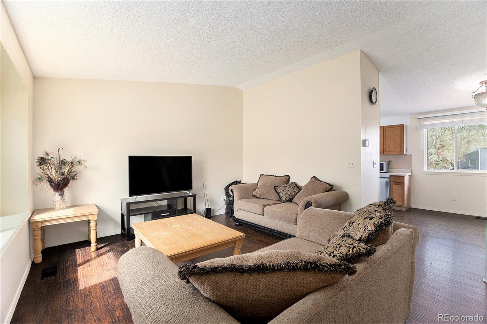 MLS Image #3 for 19707 e princeton place,aurora, Colorado