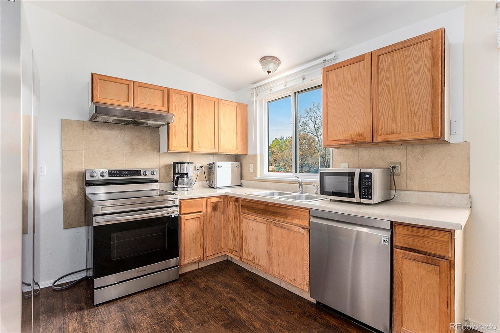 MLS Image #4 for 19707 e princeton place,aurora, Colorado