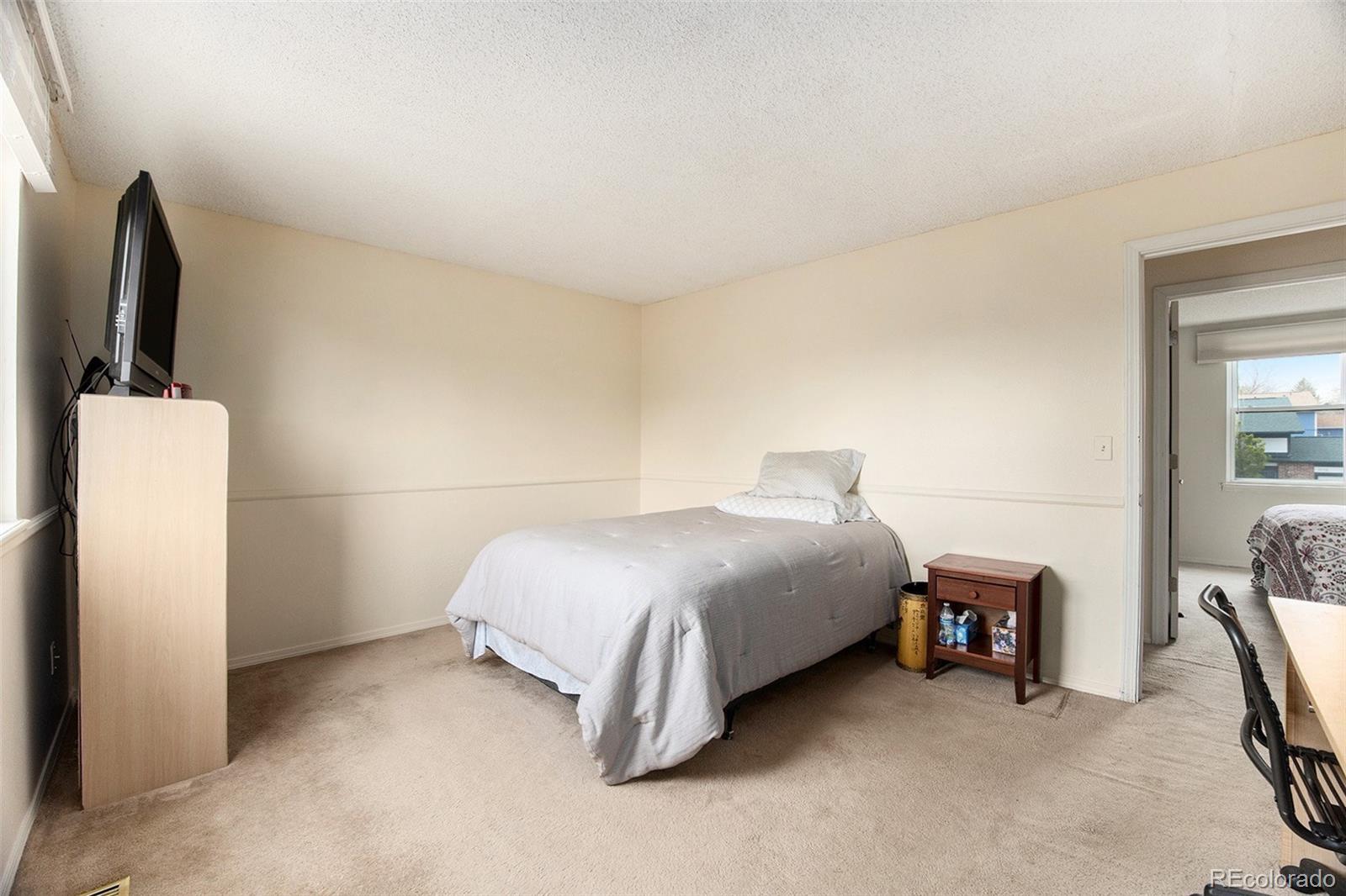 MLS Image #8 for 19707 e princeton place,aurora, Colorado