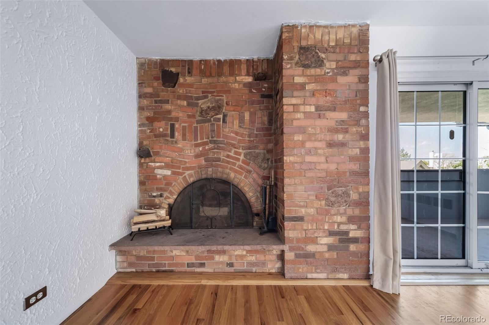 MLS Image #10 for 1350  josephine street,denver, Colorado