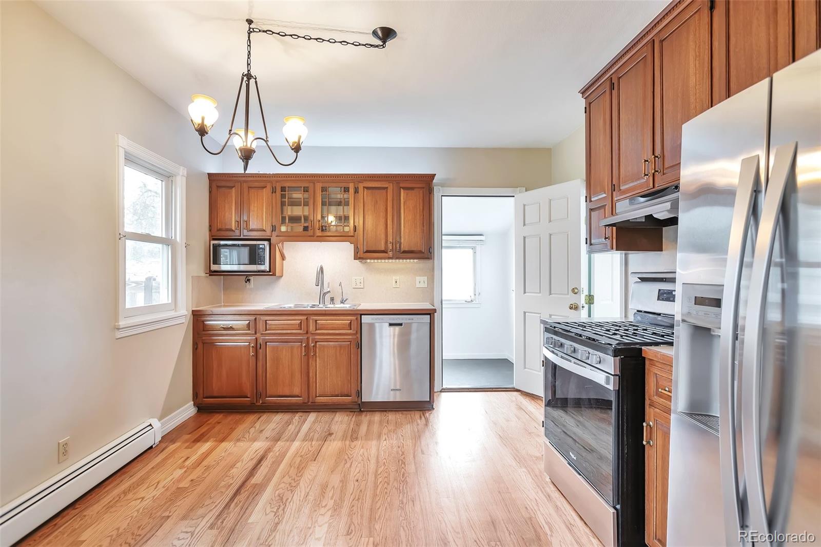 MLS Image #14 for 3201 s clarkson street,englewood, Colorado