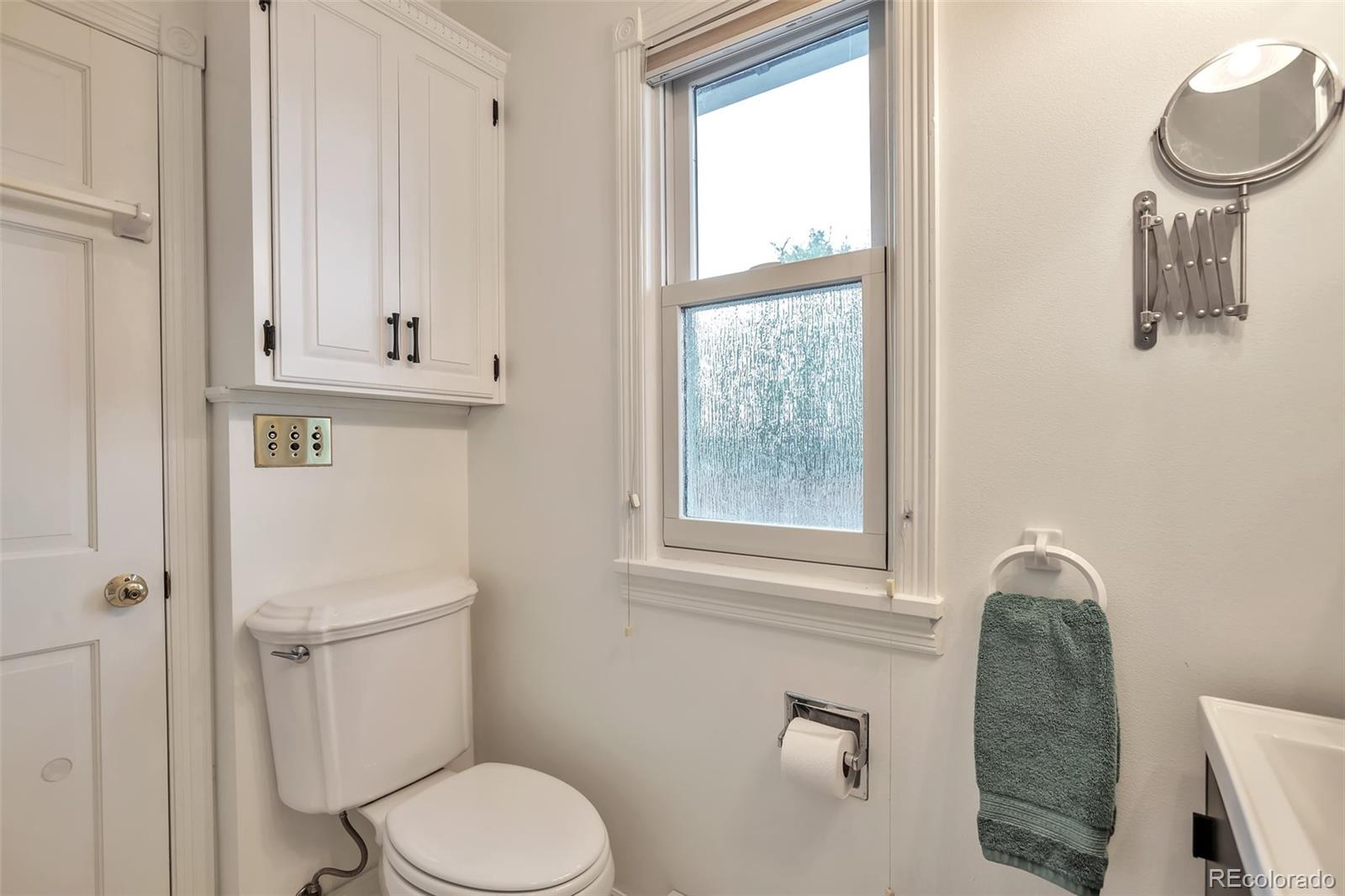 MLS Image #21 for 3201 s clarkson street,englewood, Colorado