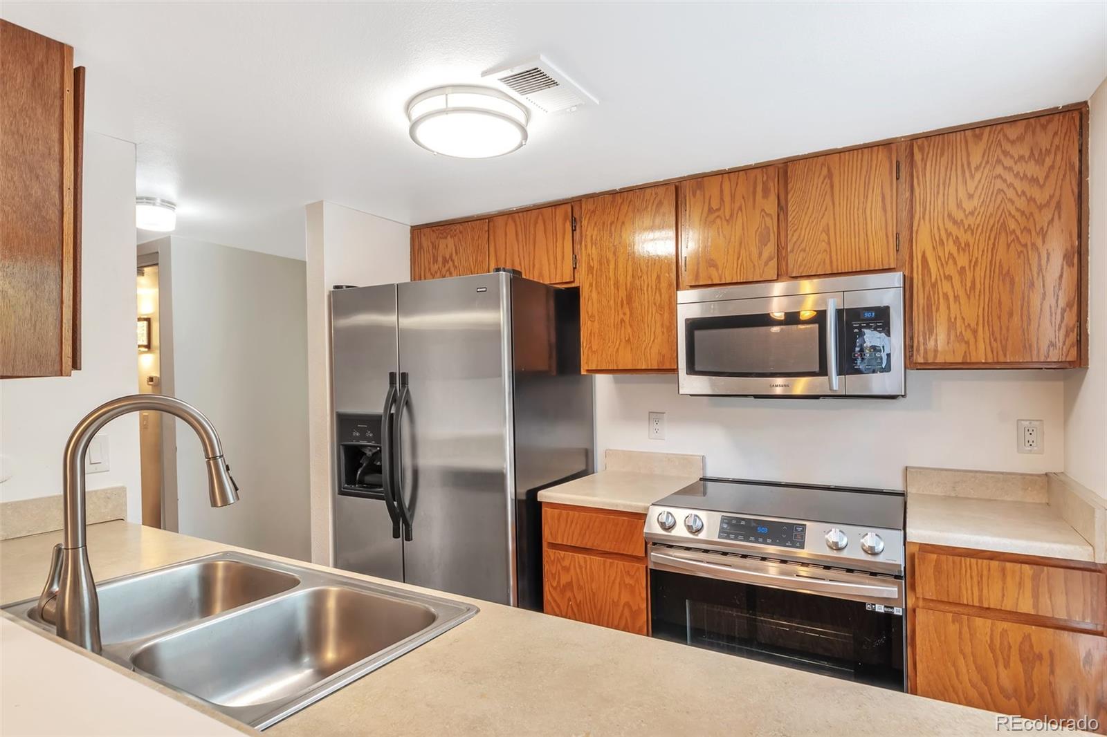 MLS Image #6 for 6410 s dayton street i05,englewood, Colorado