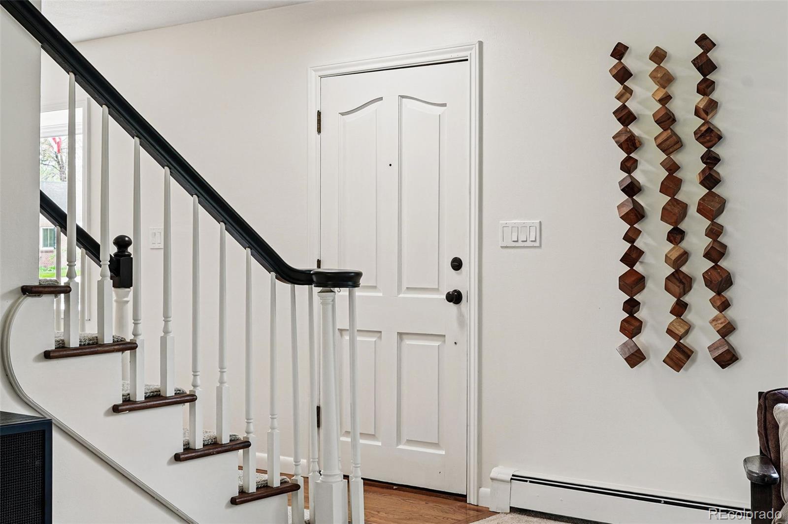 MLS Image #19 for 2448 s leyden street,denver, Colorado