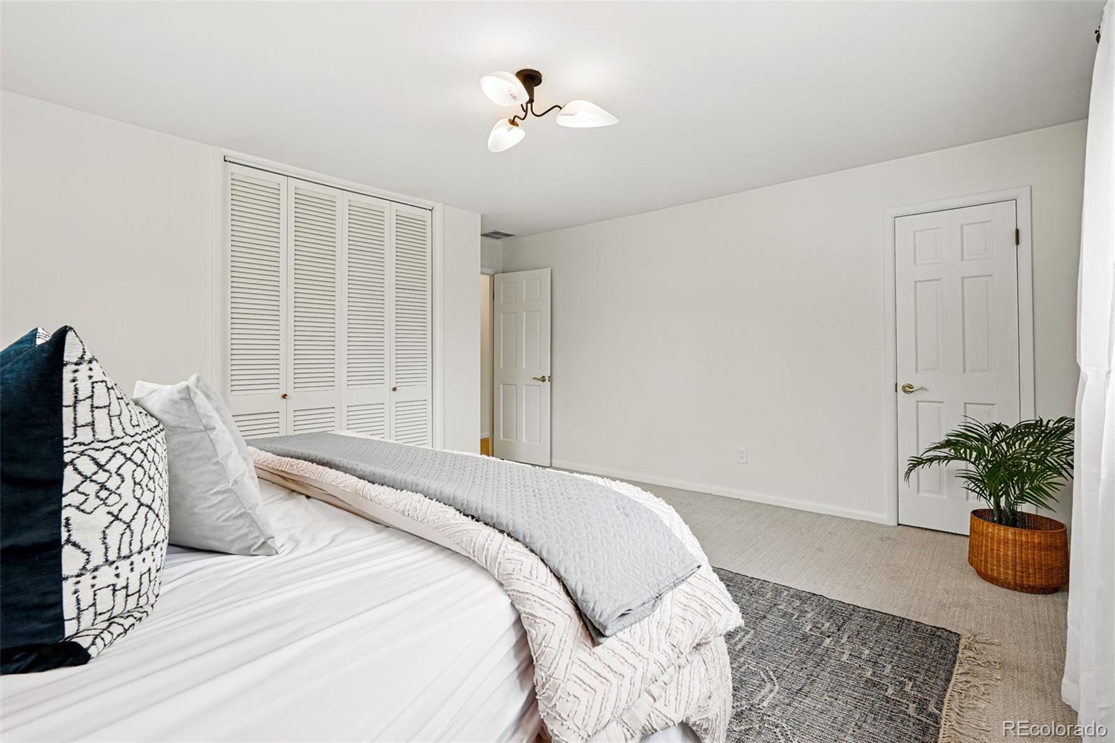 MLS Image #22 for 2448 s leyden street,denver, Colorado
