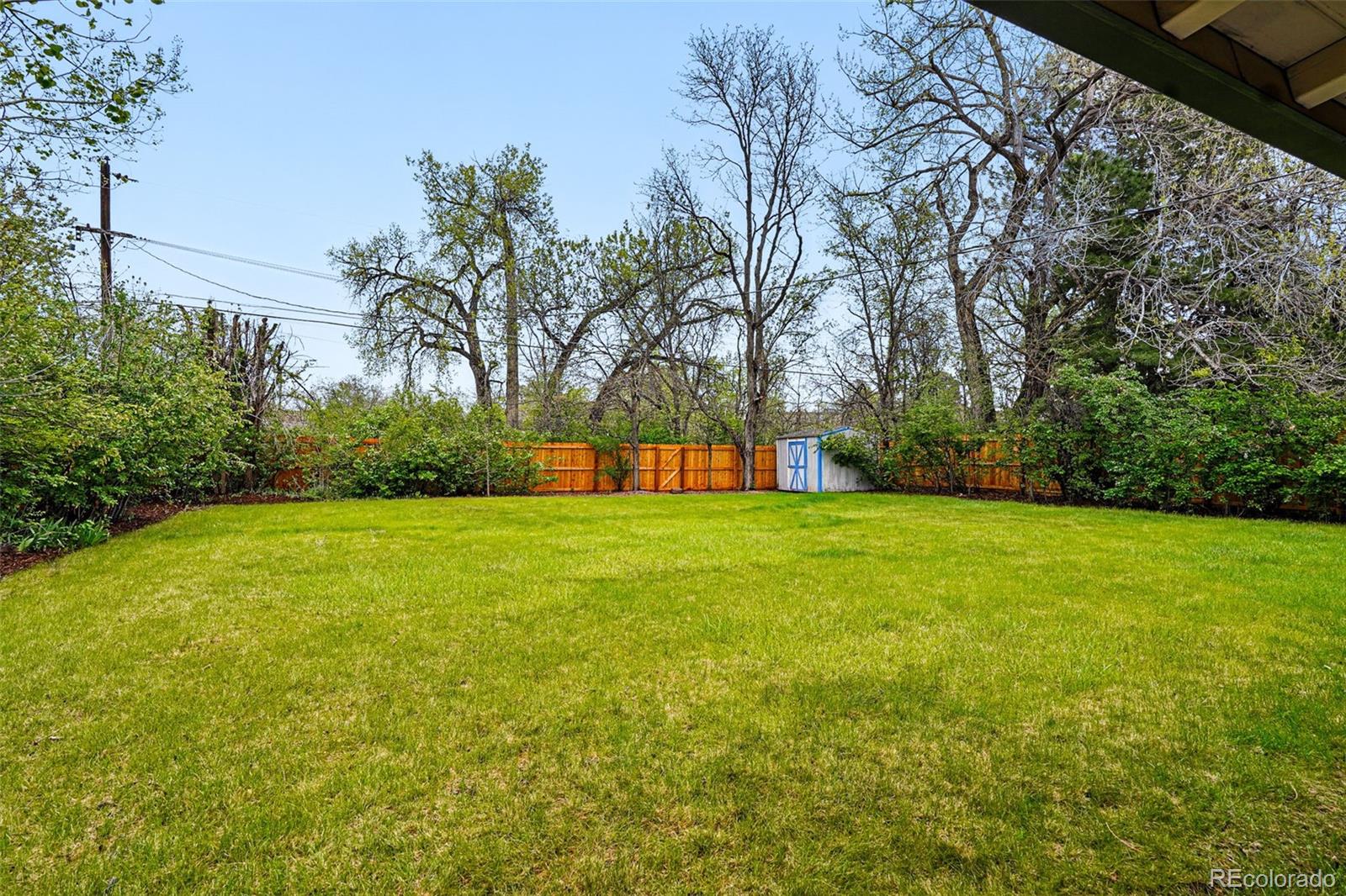 MLS Image #38 for 2448 s leyden street,denver, Colorado