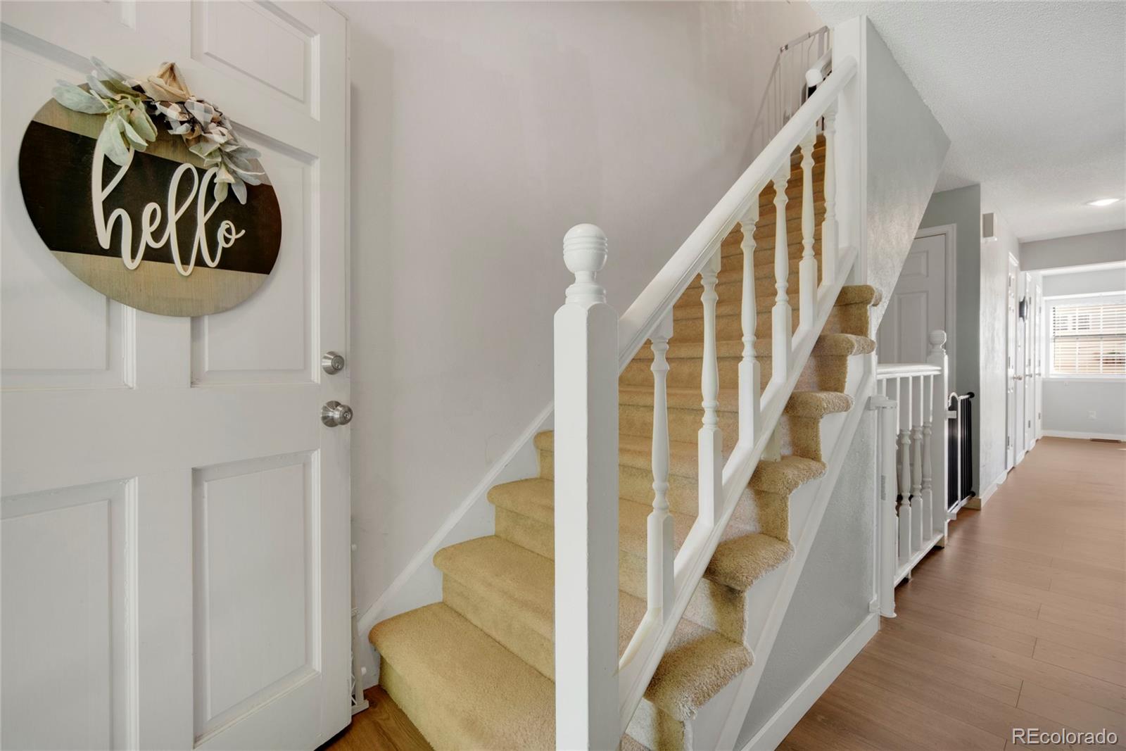 MLS Image #2 for 7557 s cove circle,centennial, Colorado