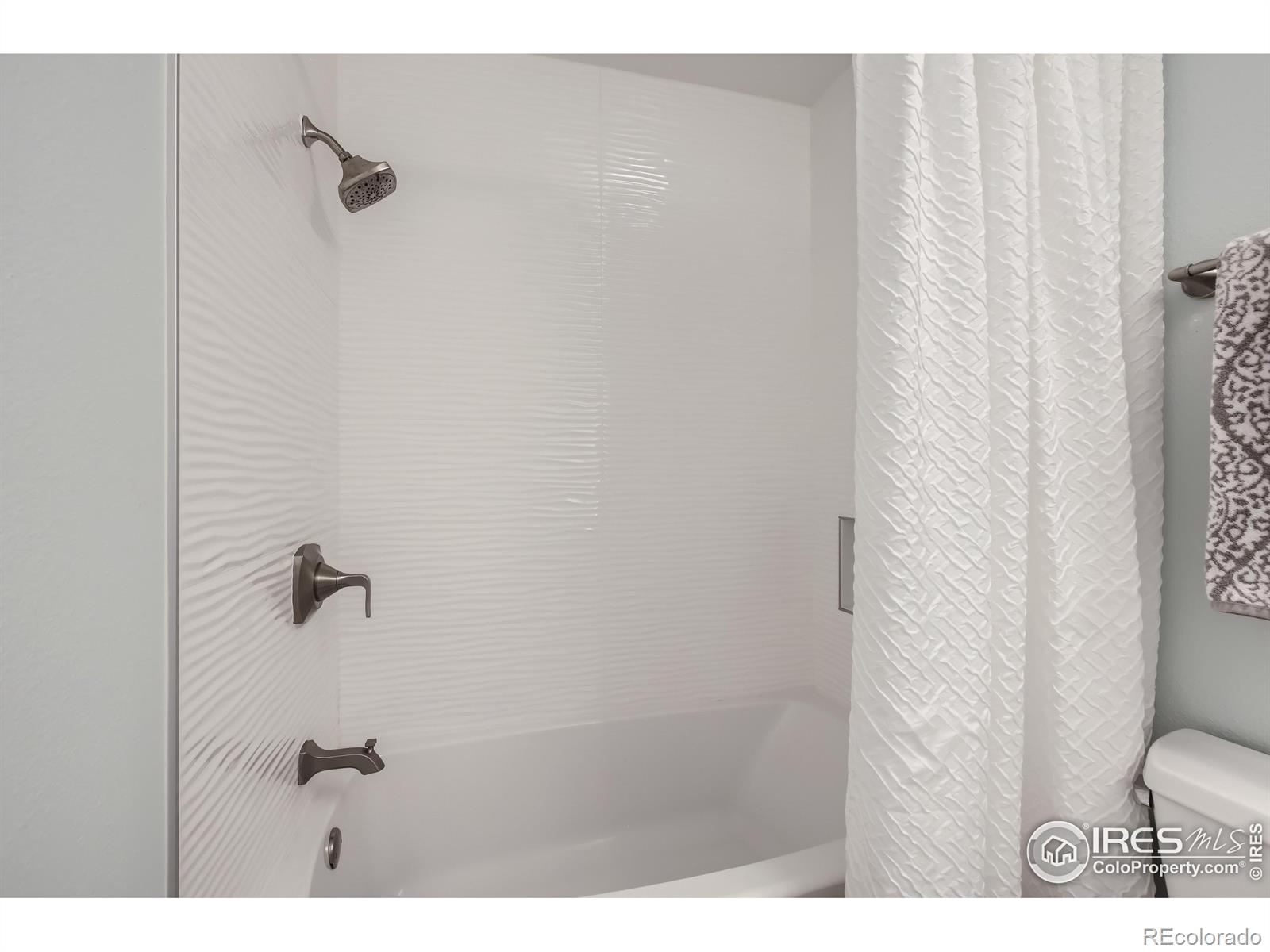 MLS Image #20 for 709  buchanan lane,longmont, Colorado