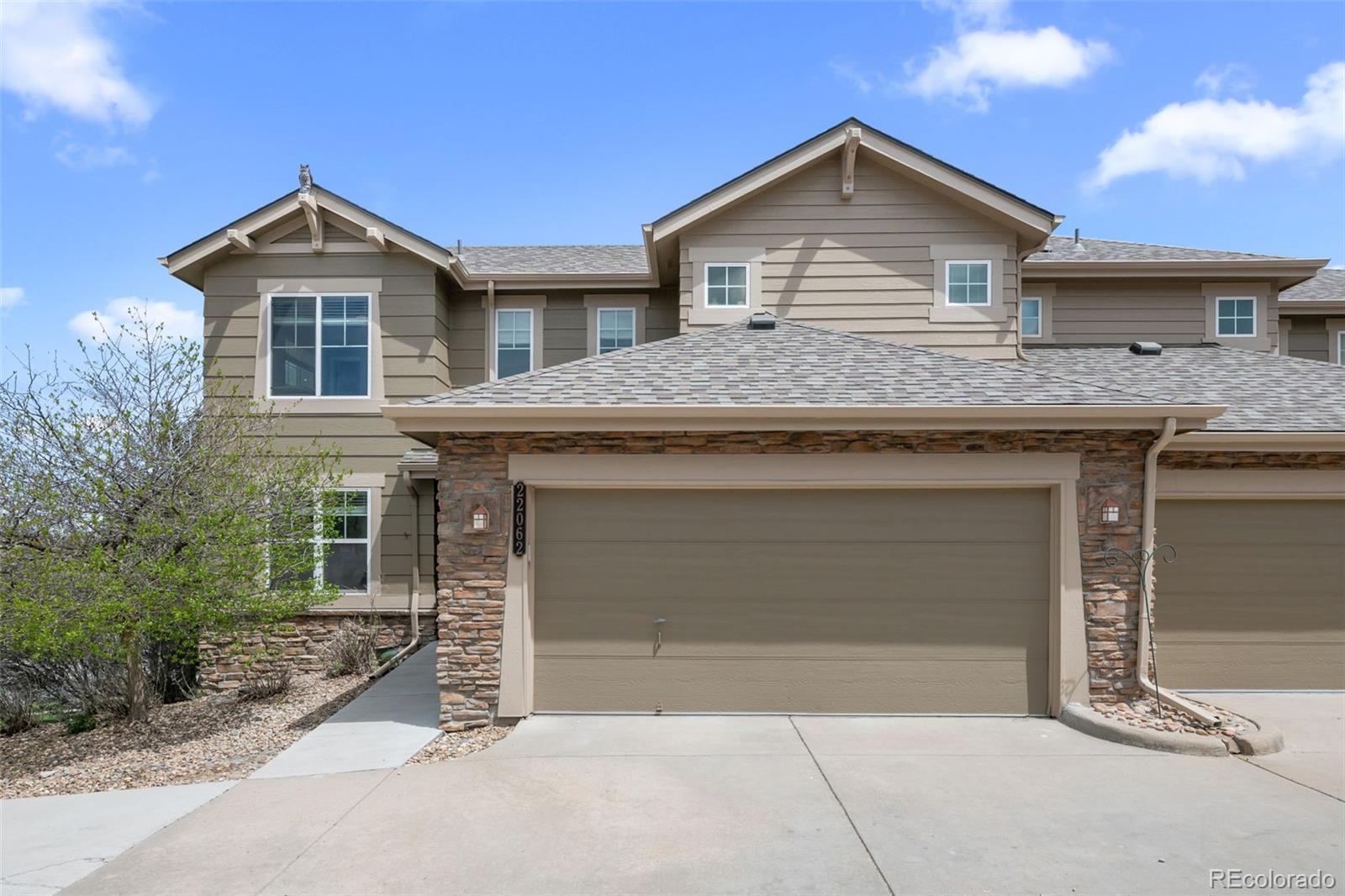 MLS Image #1 for 22062 e irish drive,aurora, Colorado