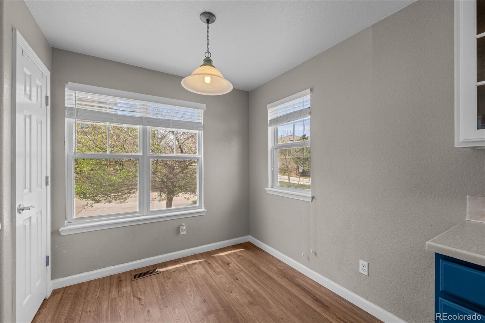 MLS Image #16 for 22062 e irish drive,aurora, Colorado
