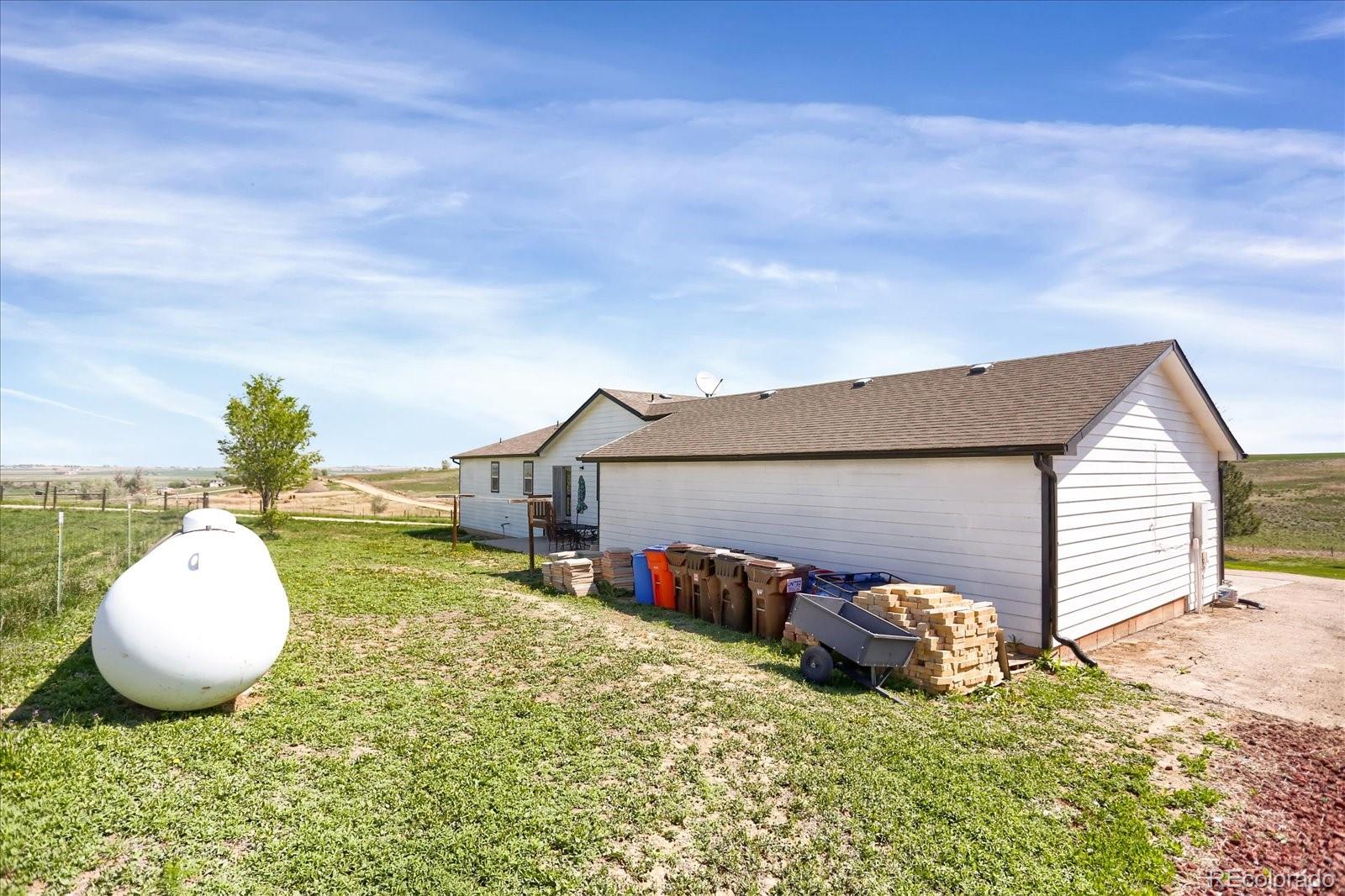 MLS Image #38 for 18553  county road 5 ,berthoud, Colorado