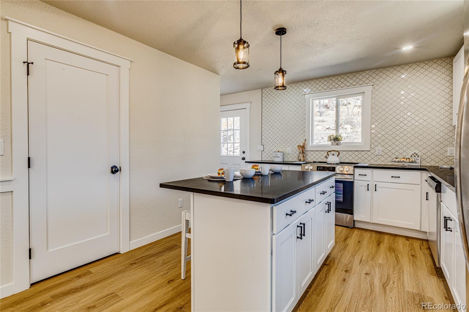 MLS Image #18 for 1112 w kiowa street,colorado springs, Colorado