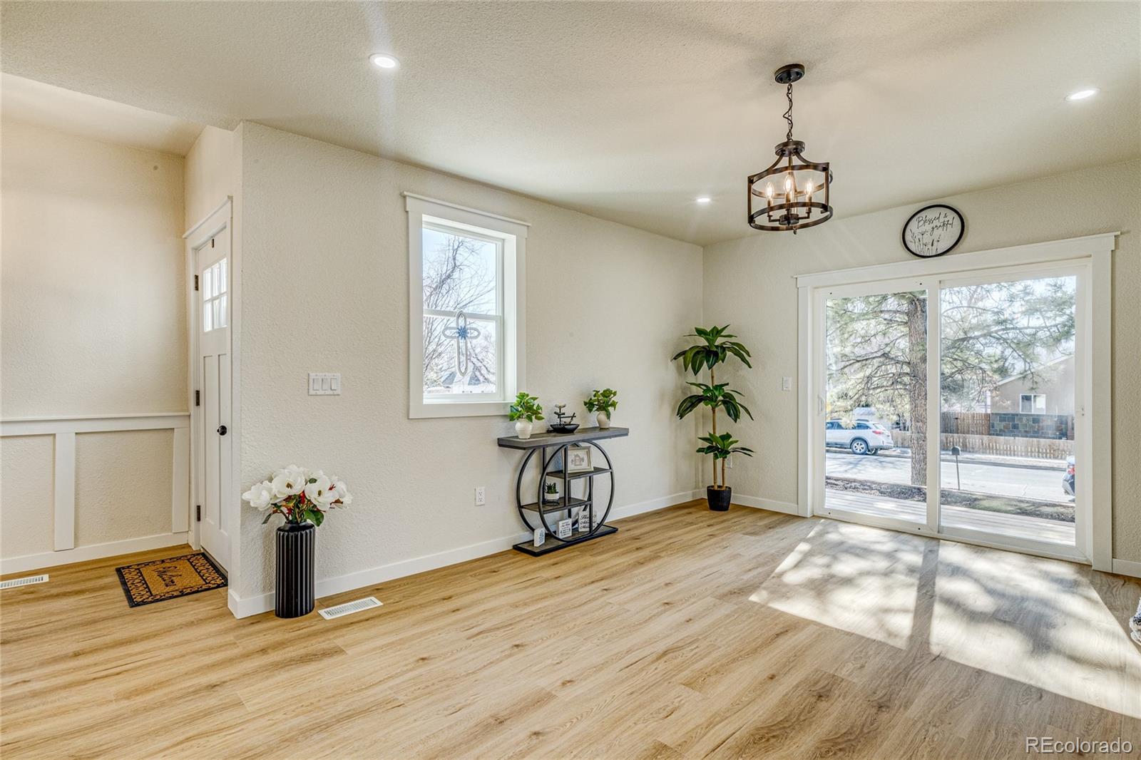 MLS Image #5 for 1112 w kiowa street,colorado springs, Colorado