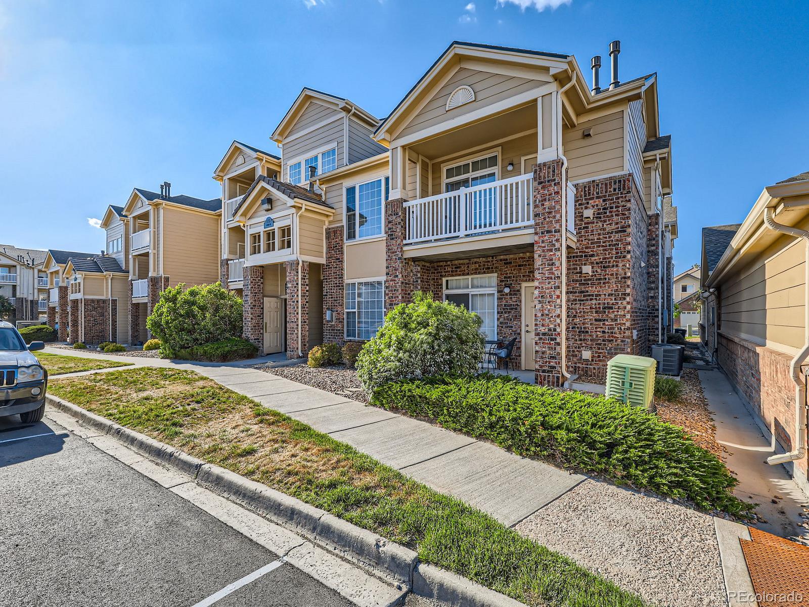 MLS Image #0 for 5755 n genoa way,aurora, Colorado