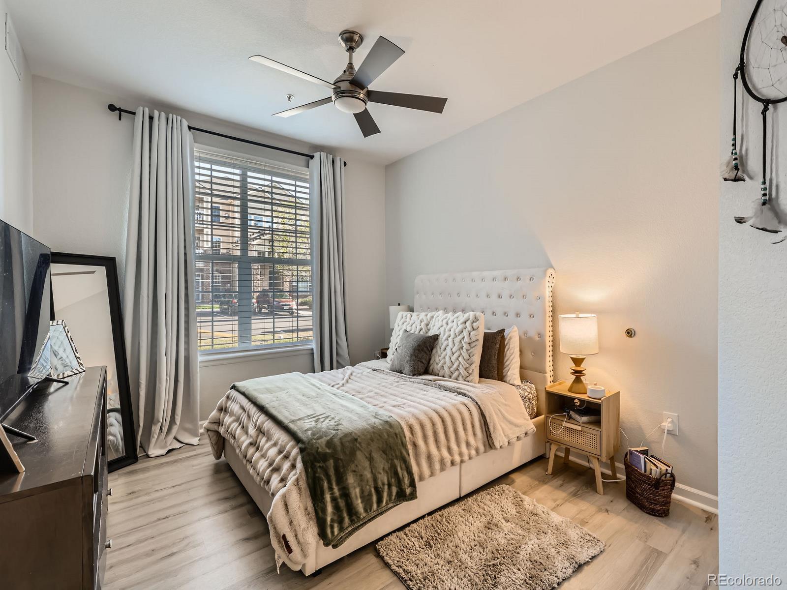 MLS Image #14 for 5755 n genoa way,aurora, Colorado
