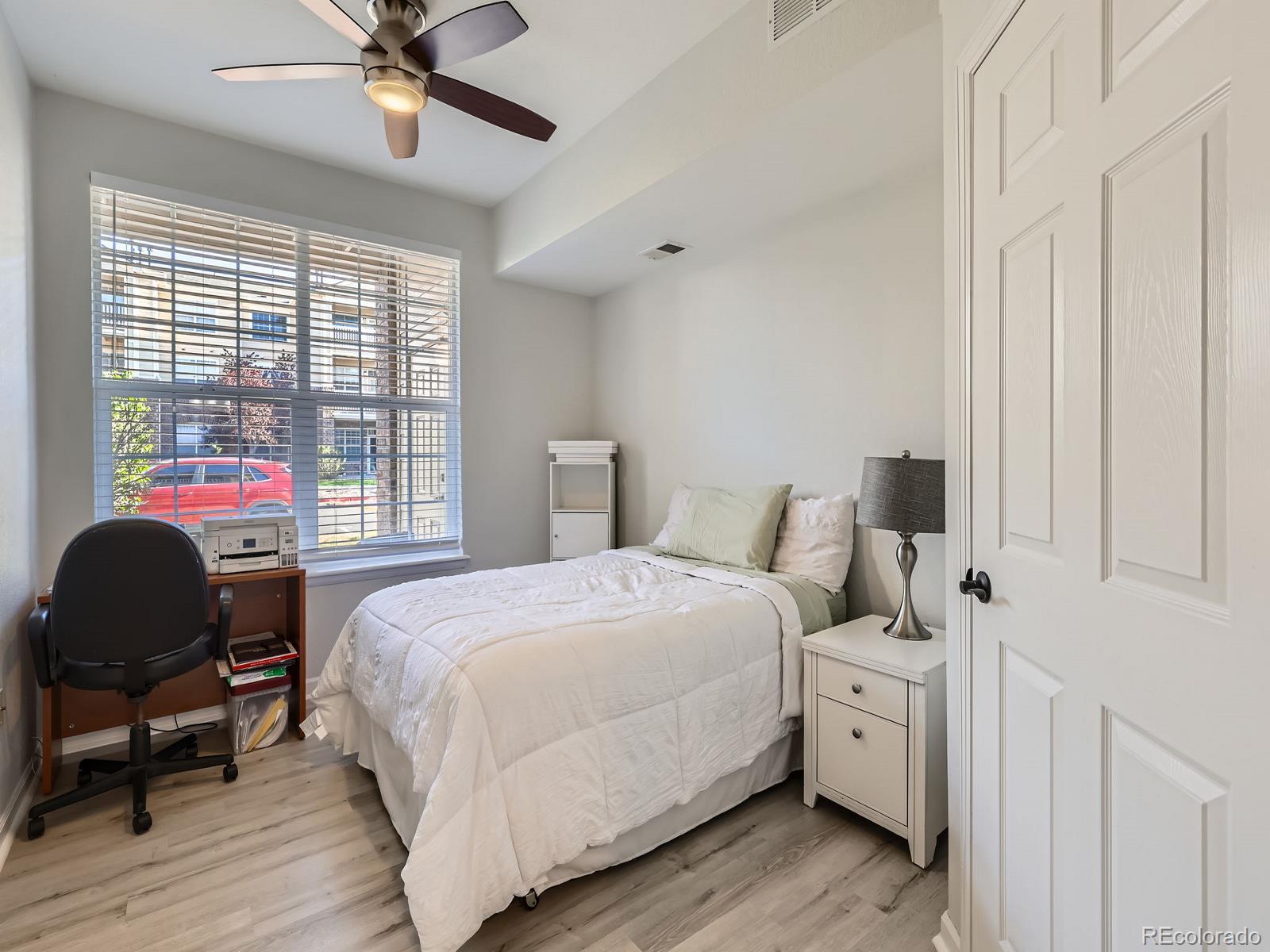 MLS Image #19 for 5755 n genoa way,aurora, Colorado