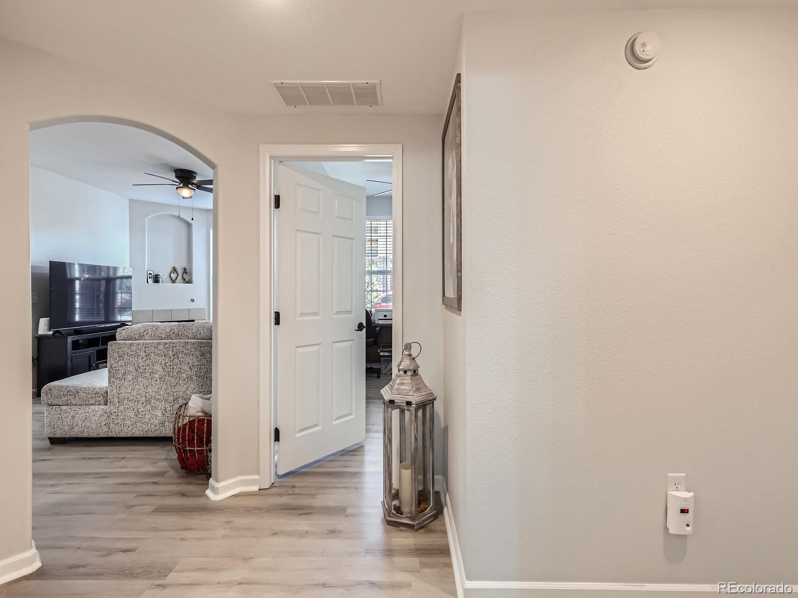 MLS Image #23 for 5755 n genoa way,aurora, Colorado
