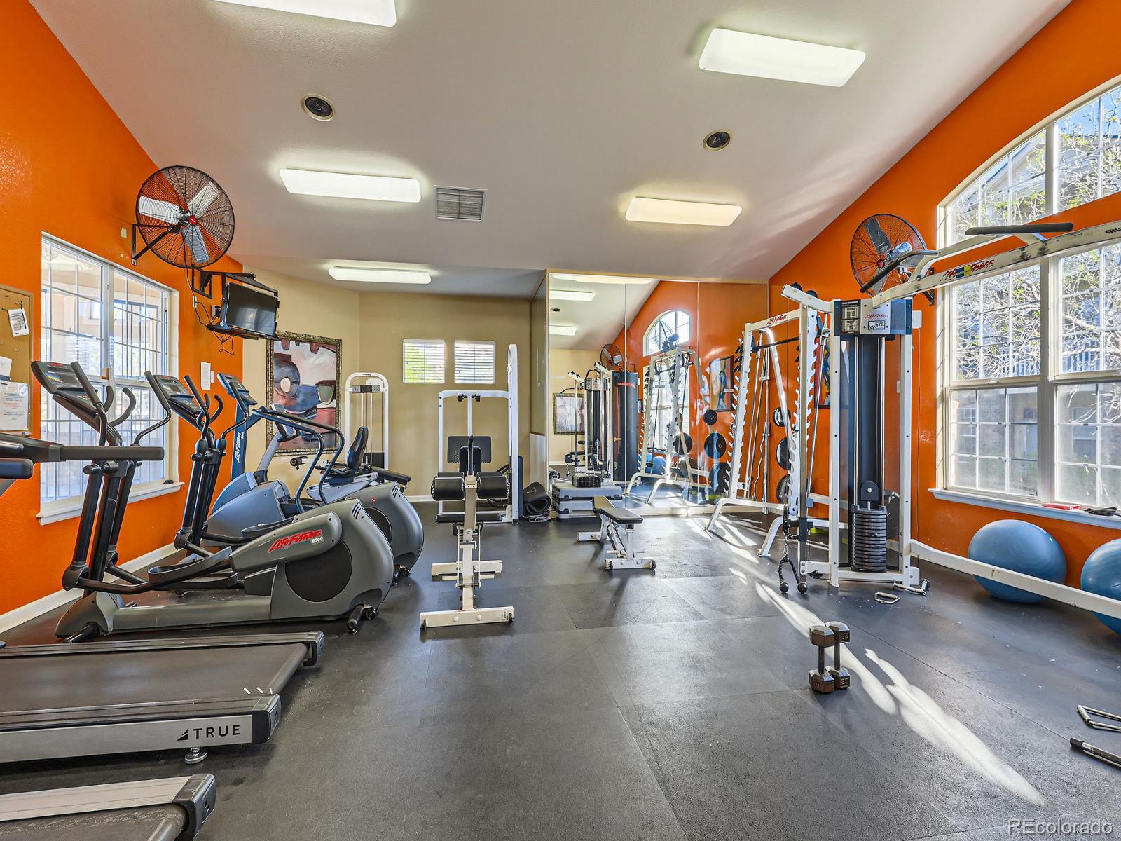 MLS Image #28 for 5755 n genoa way,aurora, Colorado