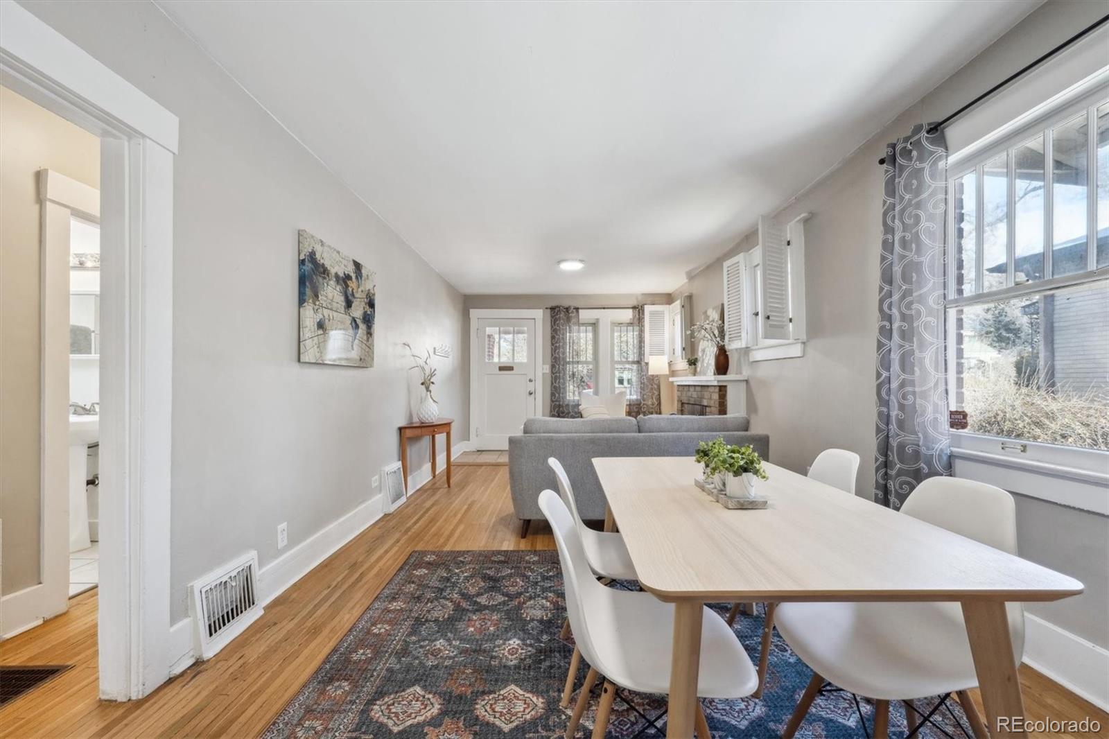 MLS Image #11 for 4326  batavia place,denver, Colorado