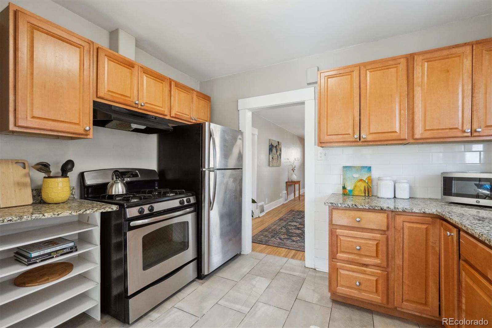 MLS Image #12 for 4326  batavia place,denver, Colorado