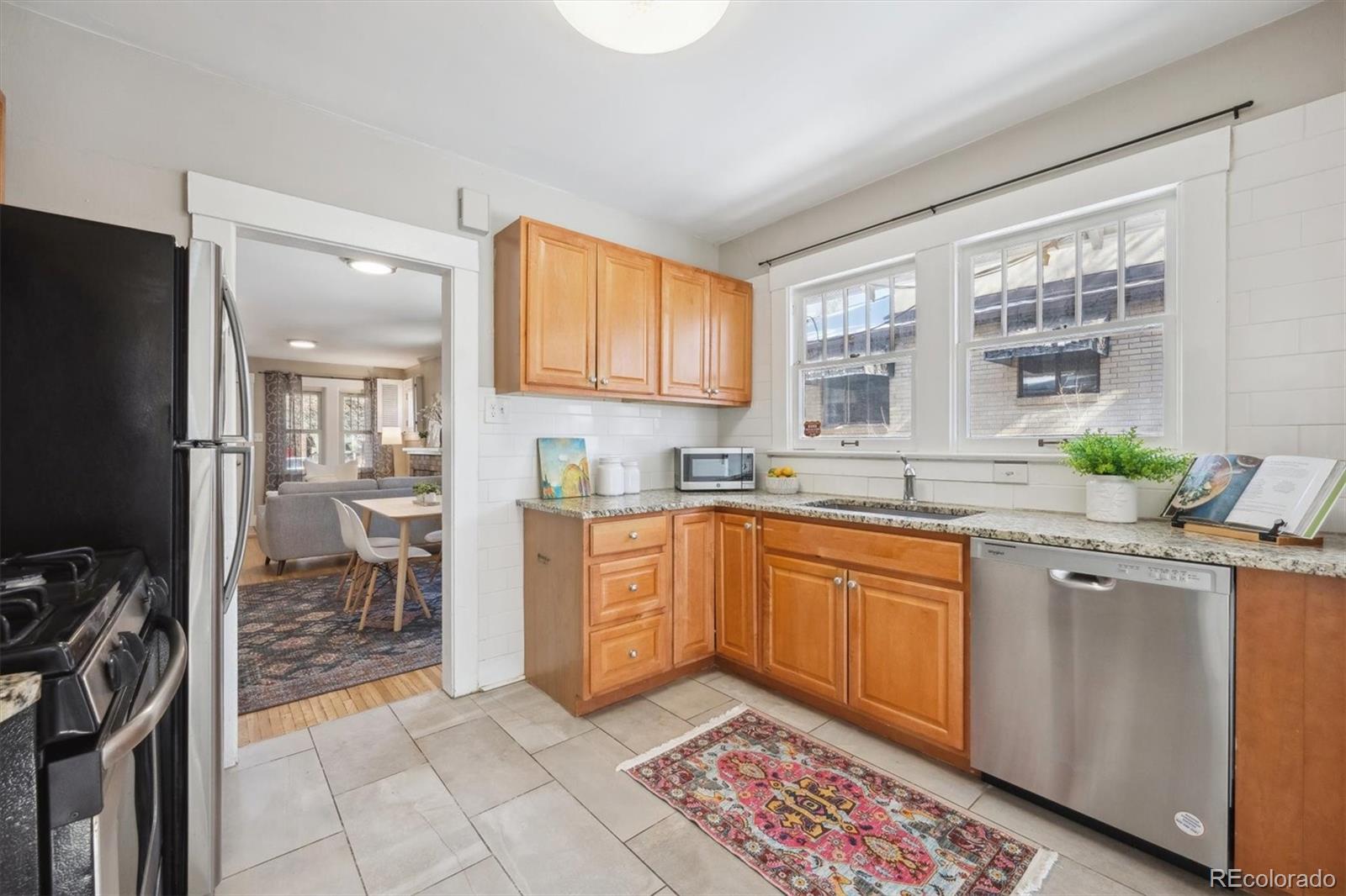 MLS Image #13 for 4326  batavia place,denver, Colorado