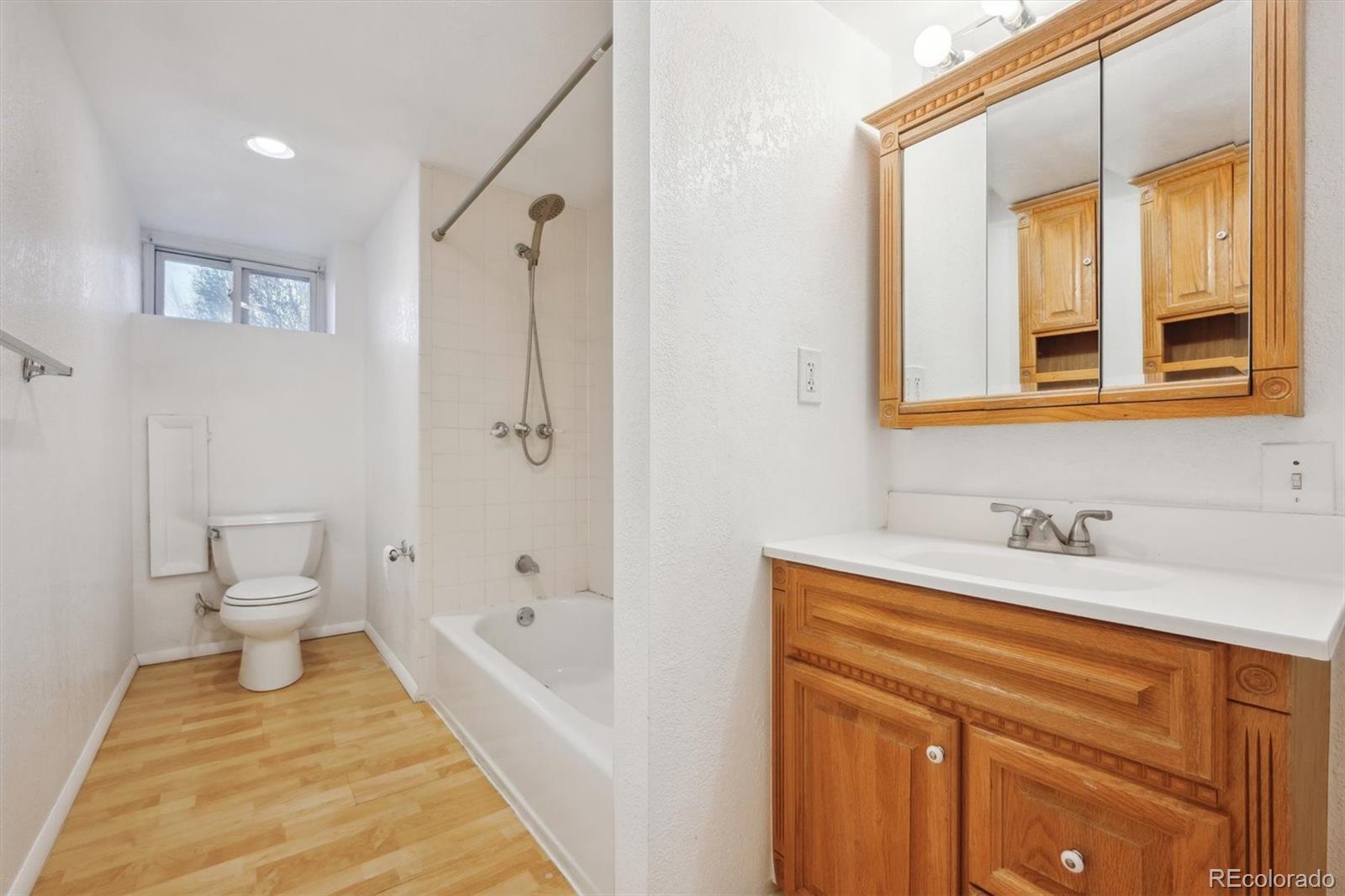 MLS Image #24 for 4326  batavia place,denver, Colorado