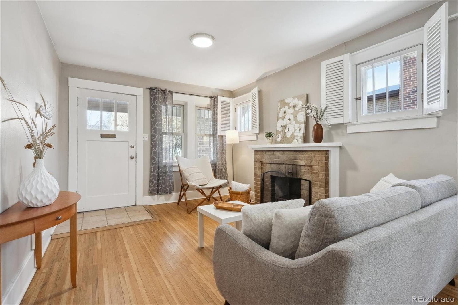 MLS Image #9 for 4326  batavia place,denver, Colorado