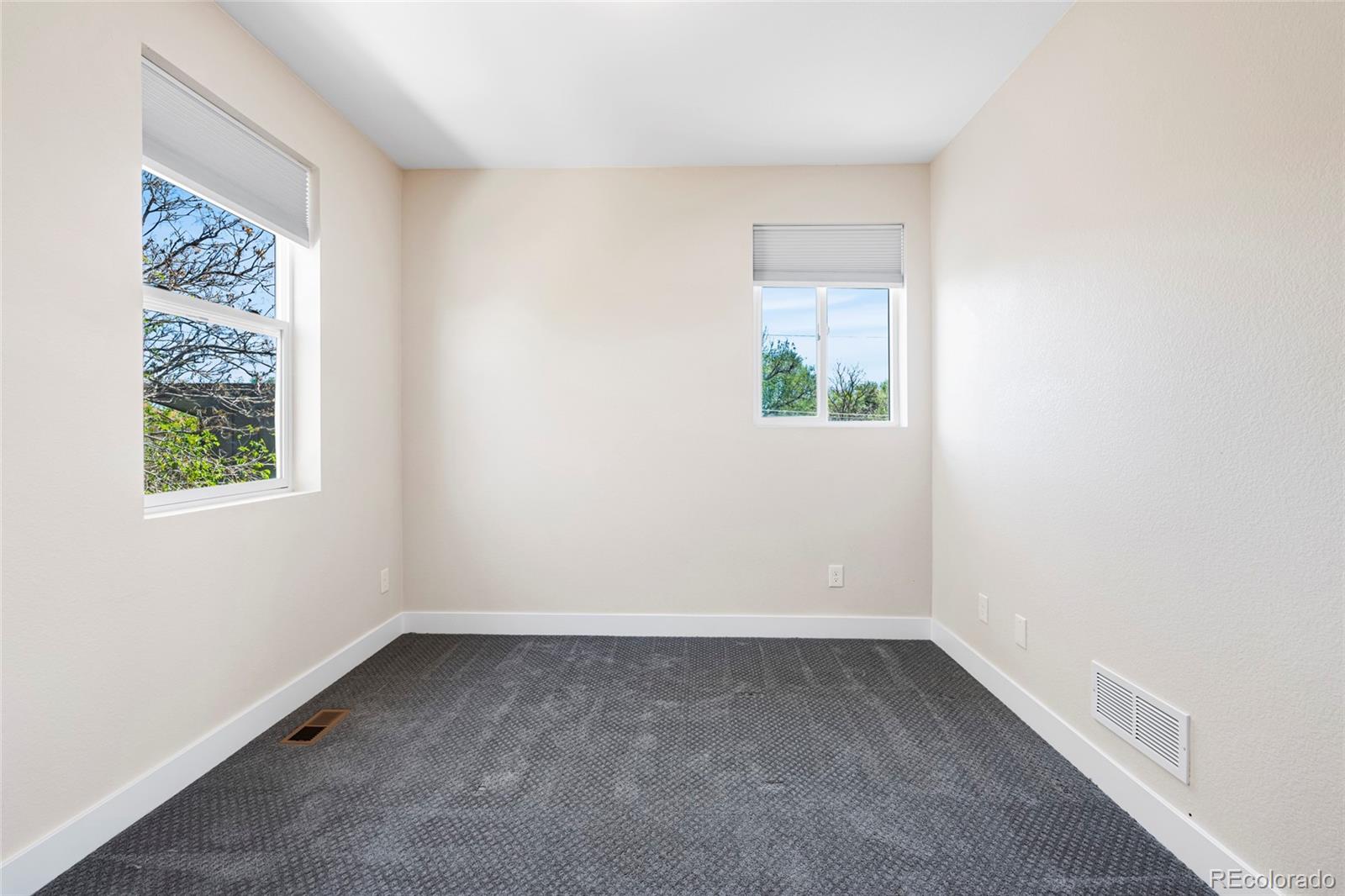 MLS Image #15 for 5470  krameria street,commerce city, Colorado