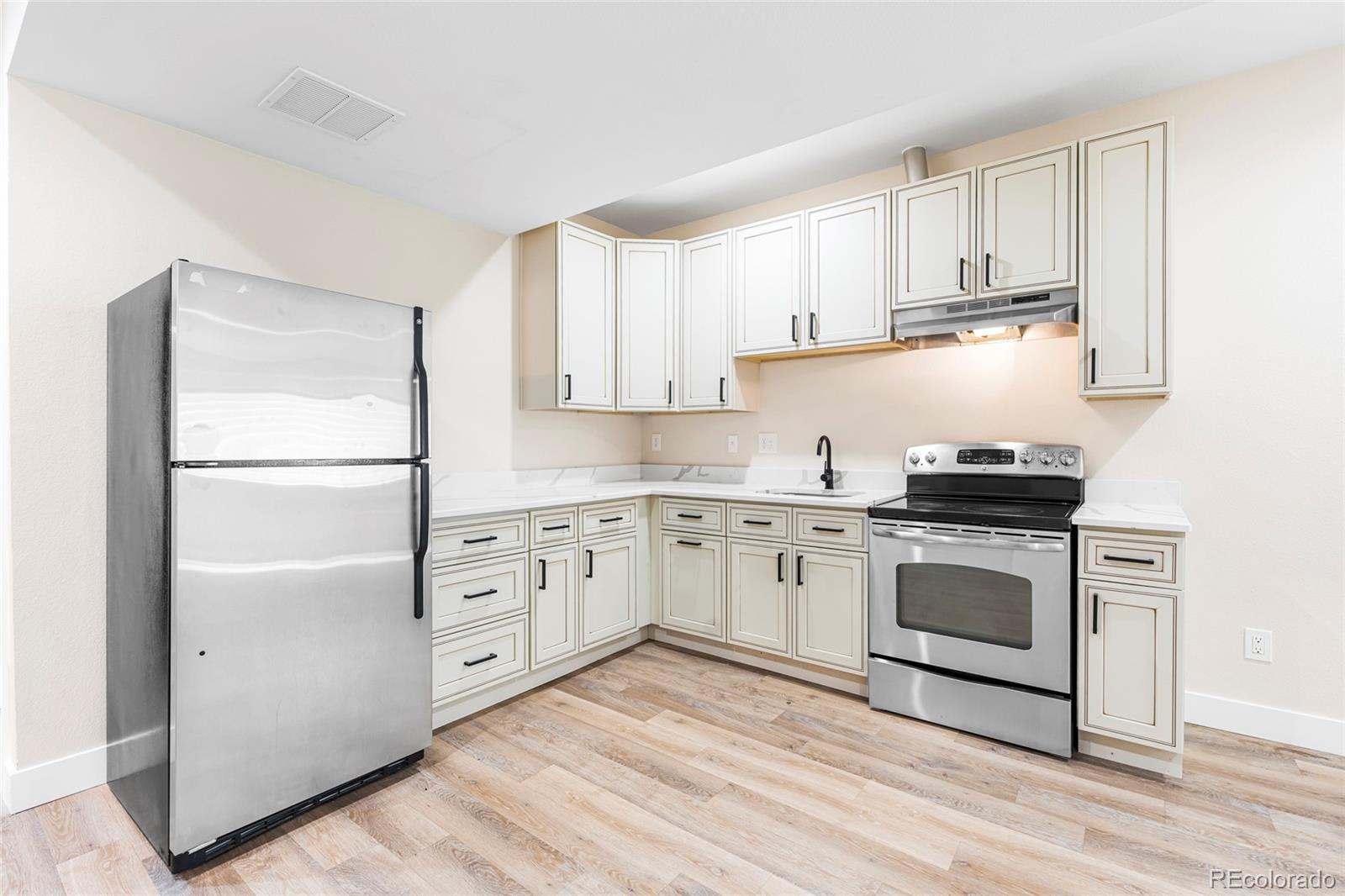 MLS Image #18 for 5470  krameria street,commerce city, Colorado