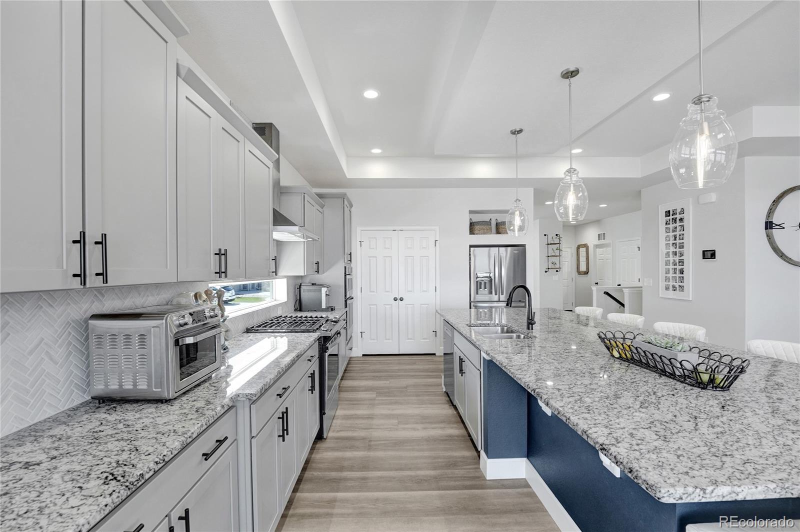 MLS Image #12 for 5889  carrick lane,colorado springs, Colorado