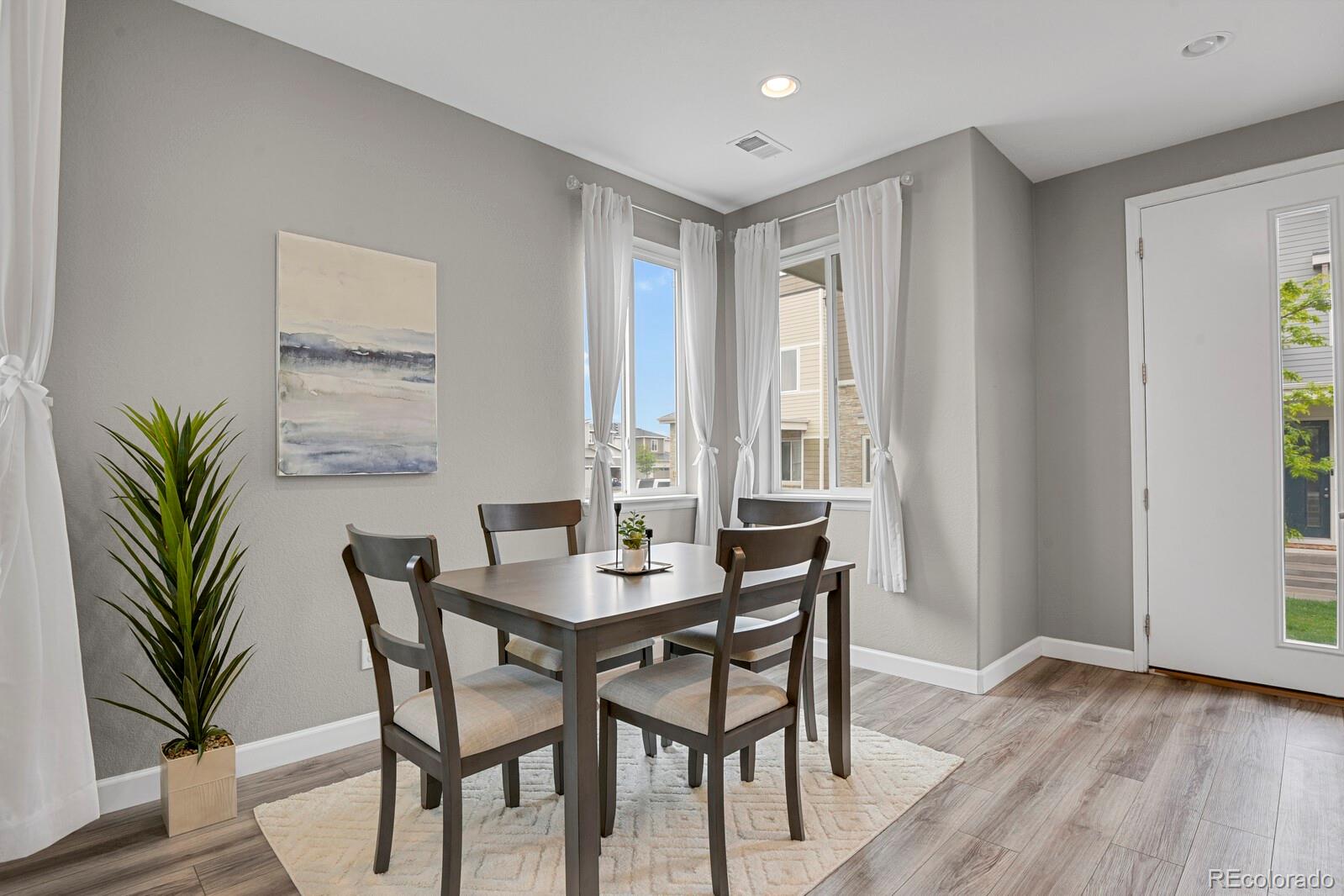 MLS Image #14 for 23615 e 5th place,aurora, Colorado