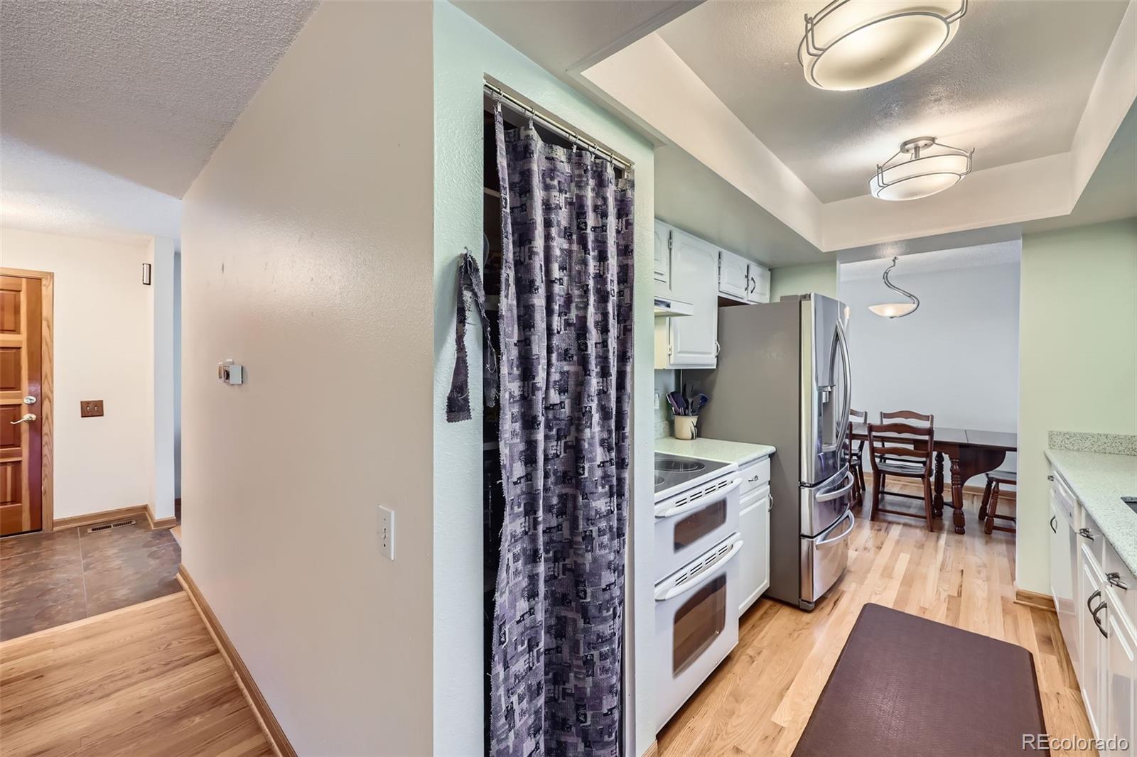 MLS Image #9 for 547 s flower street,lakewood, Colorado