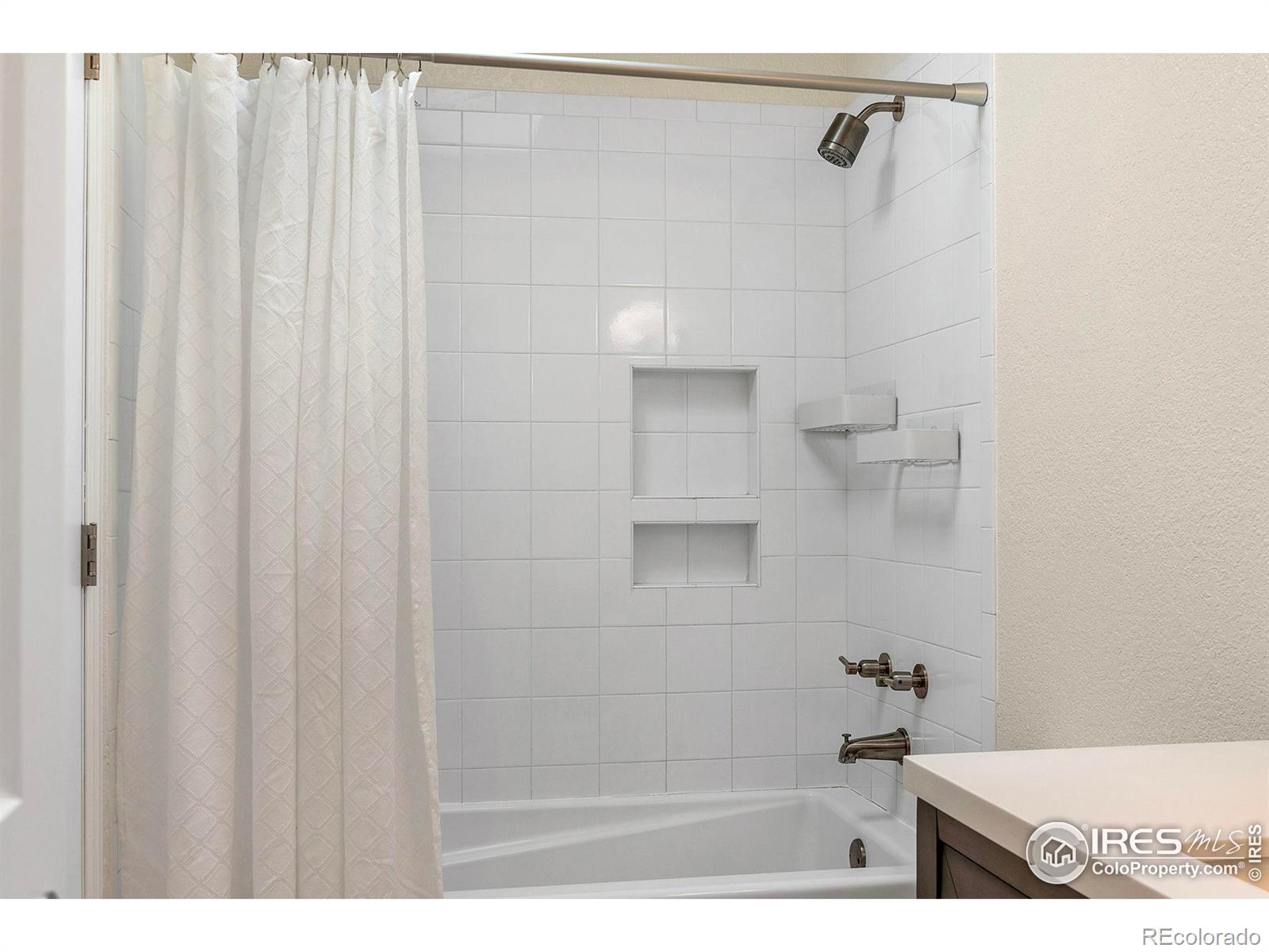 MLS Image #19 for 536 w sycamore circle,louisville, Colorado
