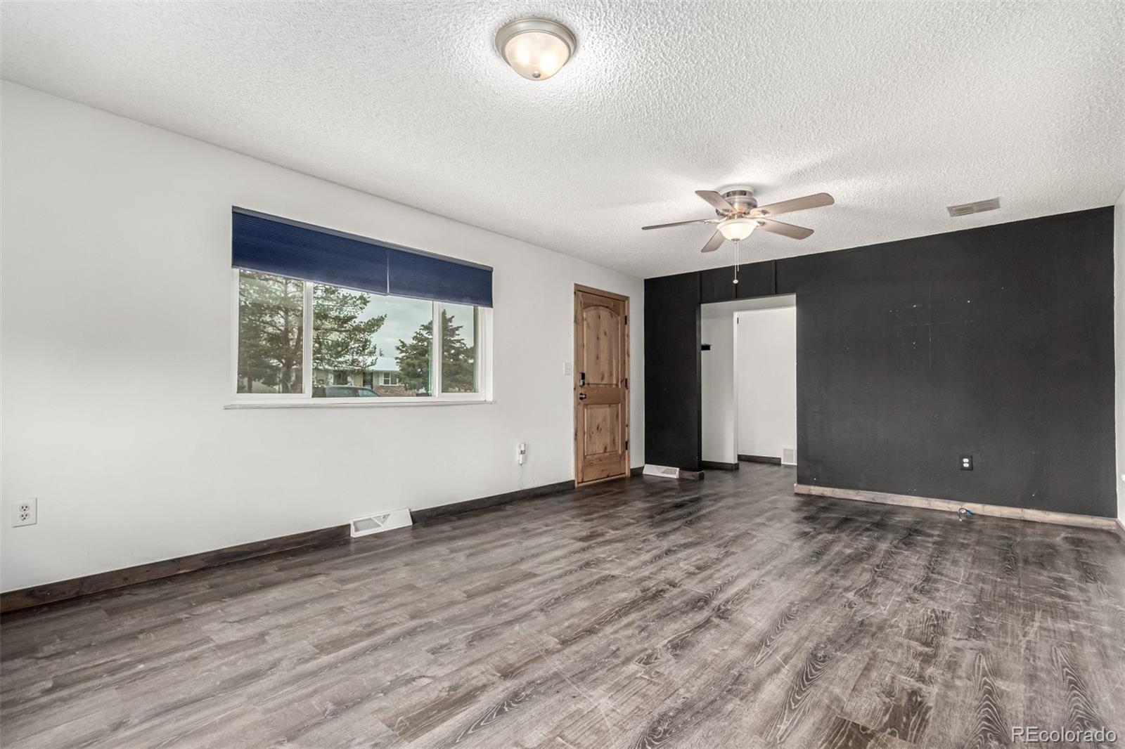 MLS Image #11 for 710  4th street,bennett, Colorado