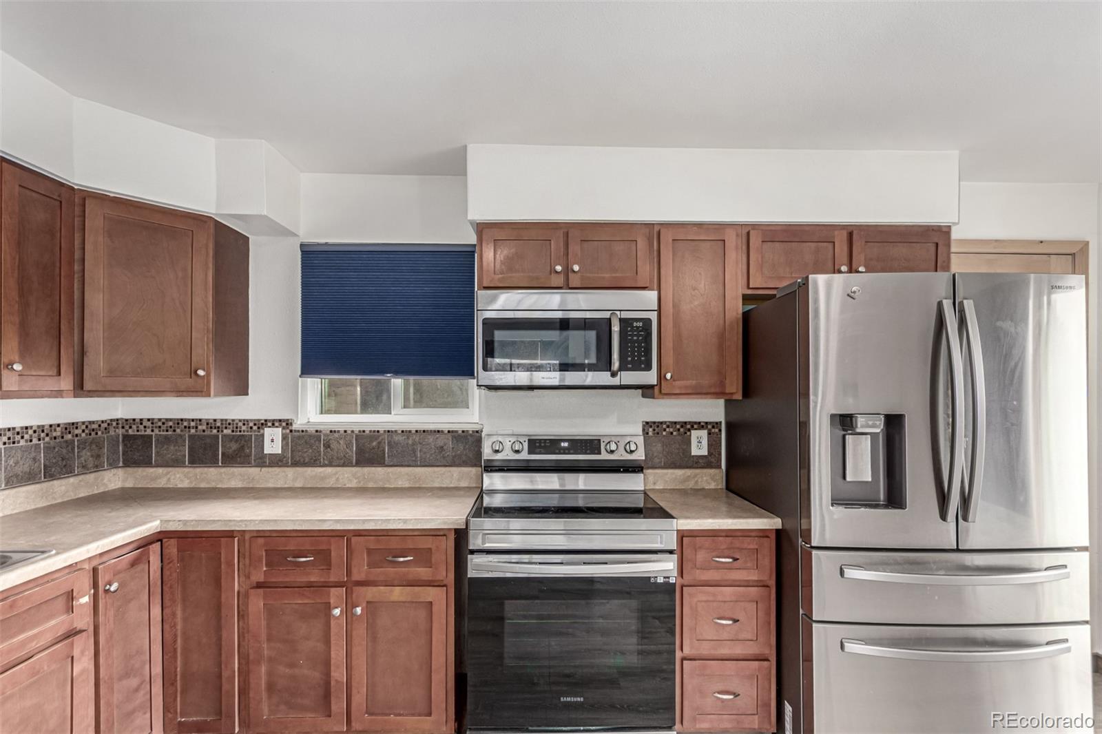 MLS Image #19 for 710  4th street,bennett, Colorado
