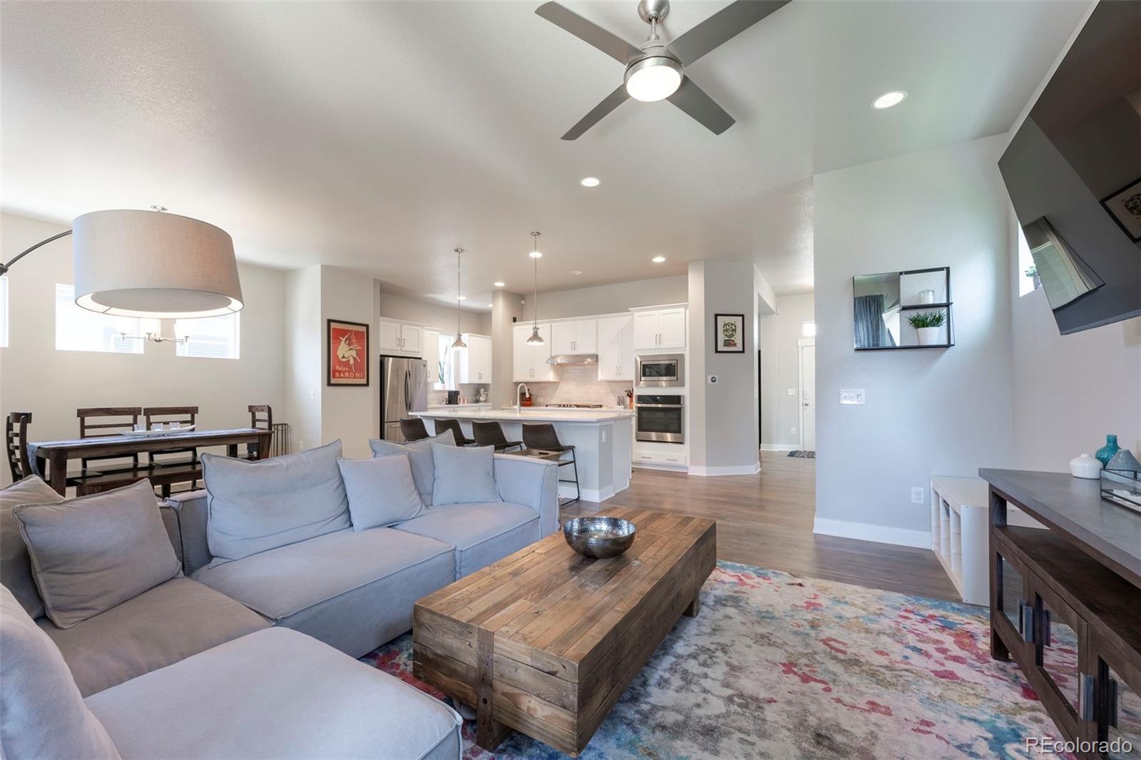 MLS Image #11 for 21574 e 59th drive,aurora, Colorado