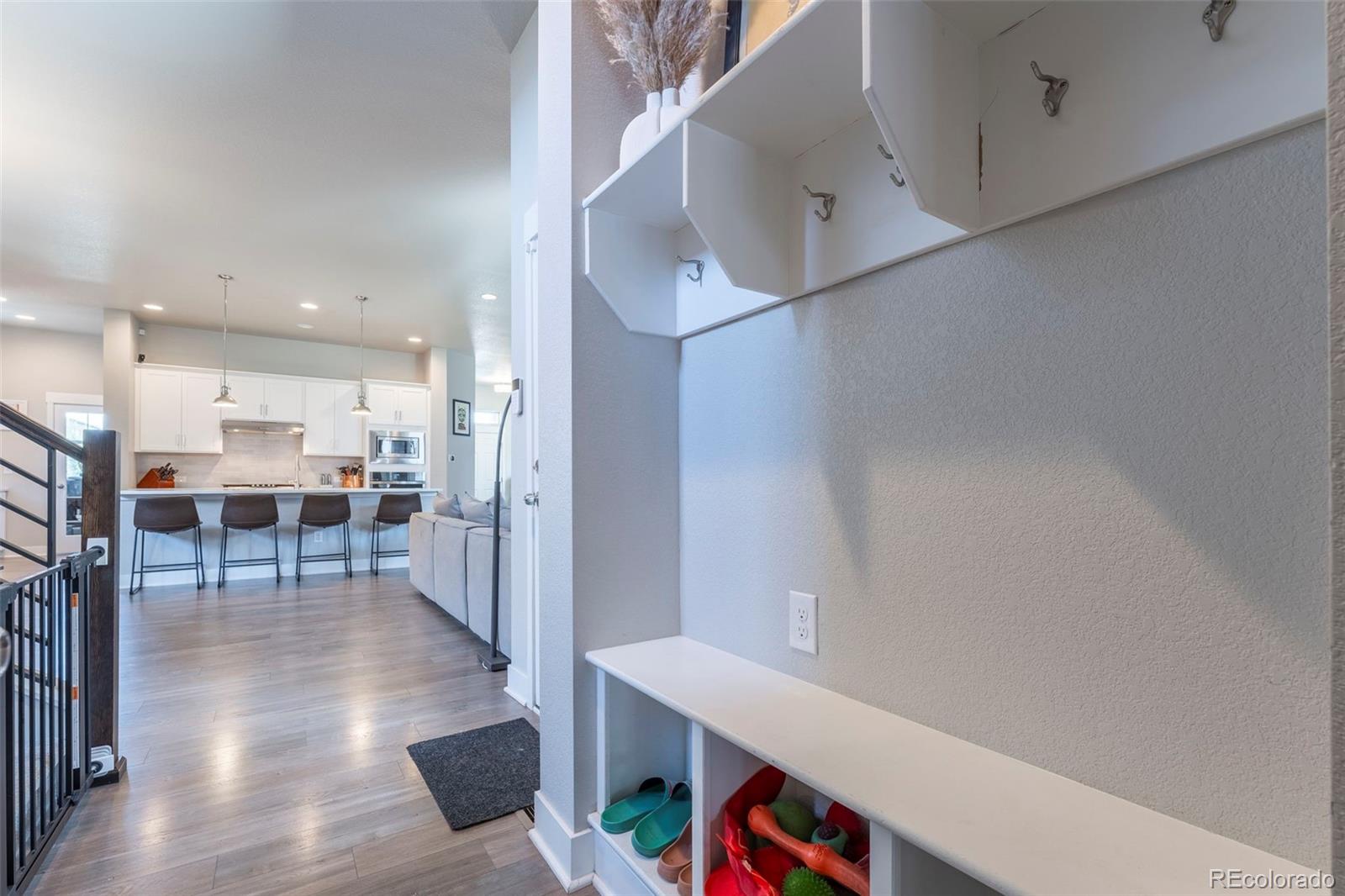 MLS Image #17 for 21574 e 59th drive,aurora, Colorado