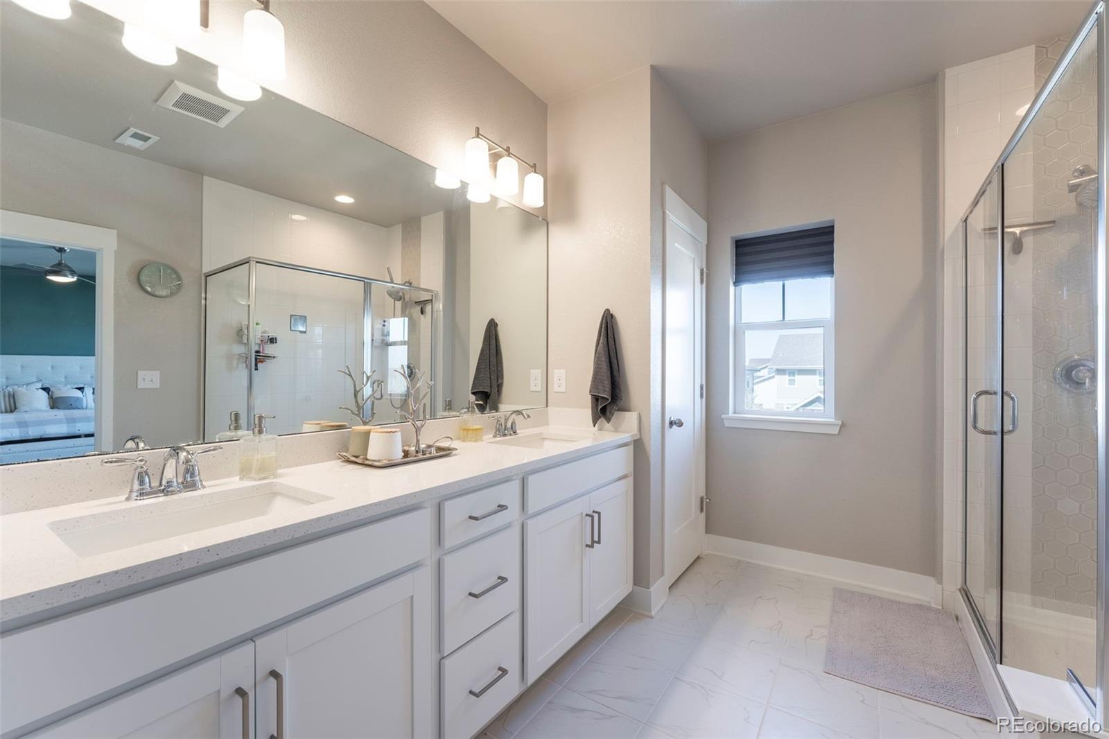 MLS Image #20 for 21574 e 59th drive,aurora, Colorado