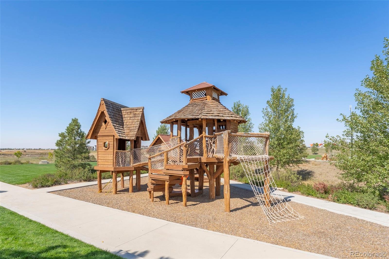 MLS Image #38 for 21574 e 59th drive,aurora, Colorado