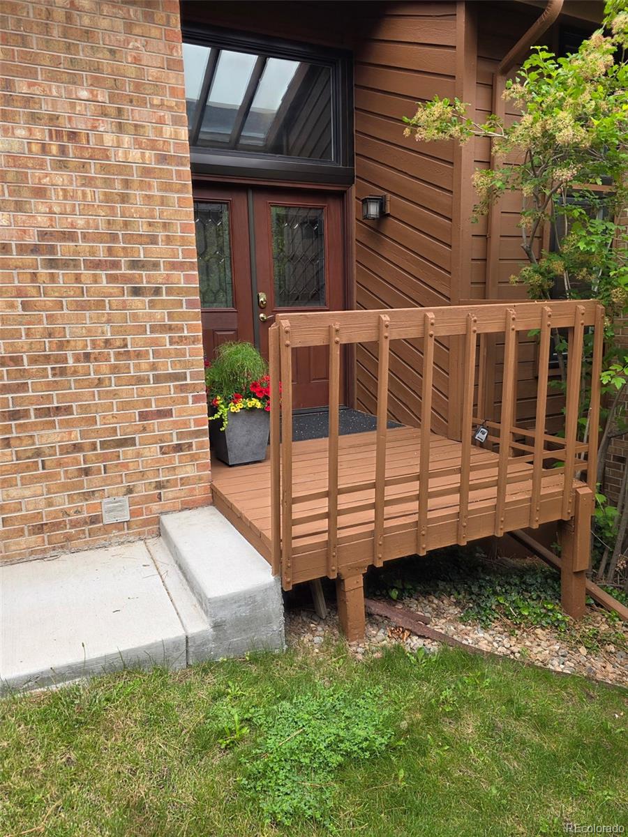 MLS Image #3 for 262  yank court,lakewood, Colorado