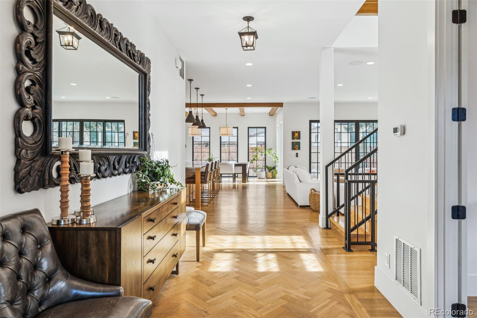 MLS Image #17 for 200  magnolia street,denver, Colorado